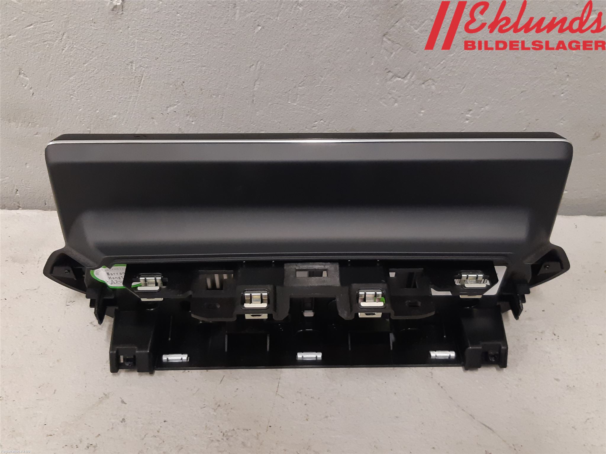 Peugeot 2008/E-2008 20- Multifunktionsdisplay