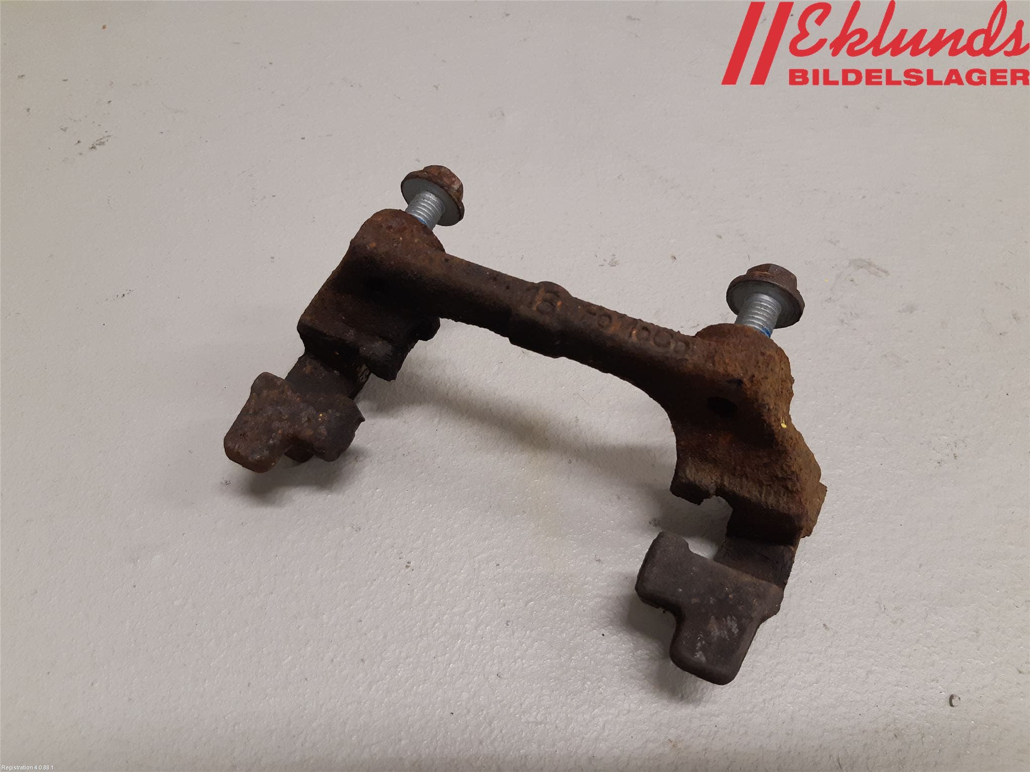 Volvo V40 12-19 Bromsokshållare