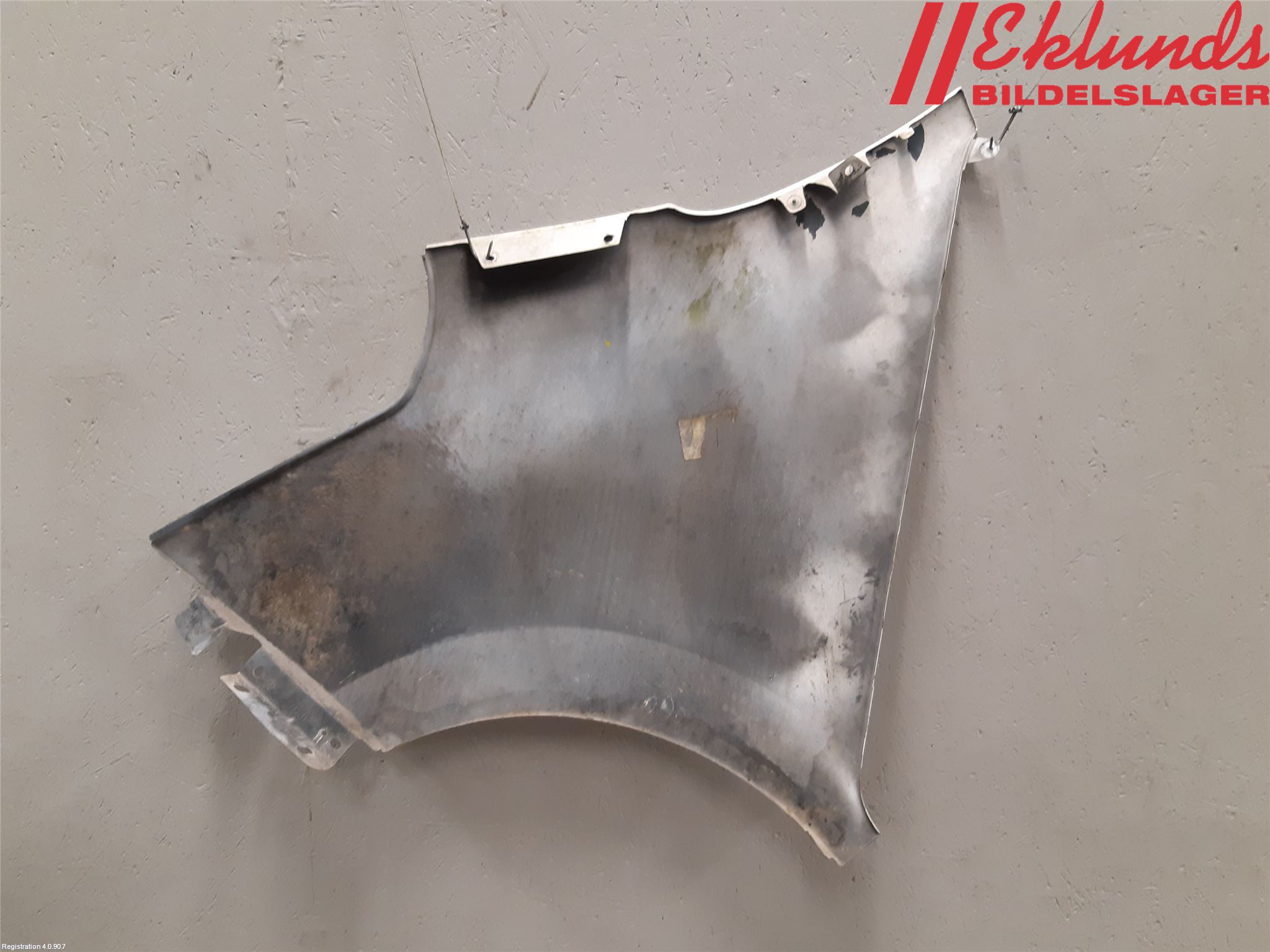 Renault MASTER III  10-14 Skärm Fram Höger