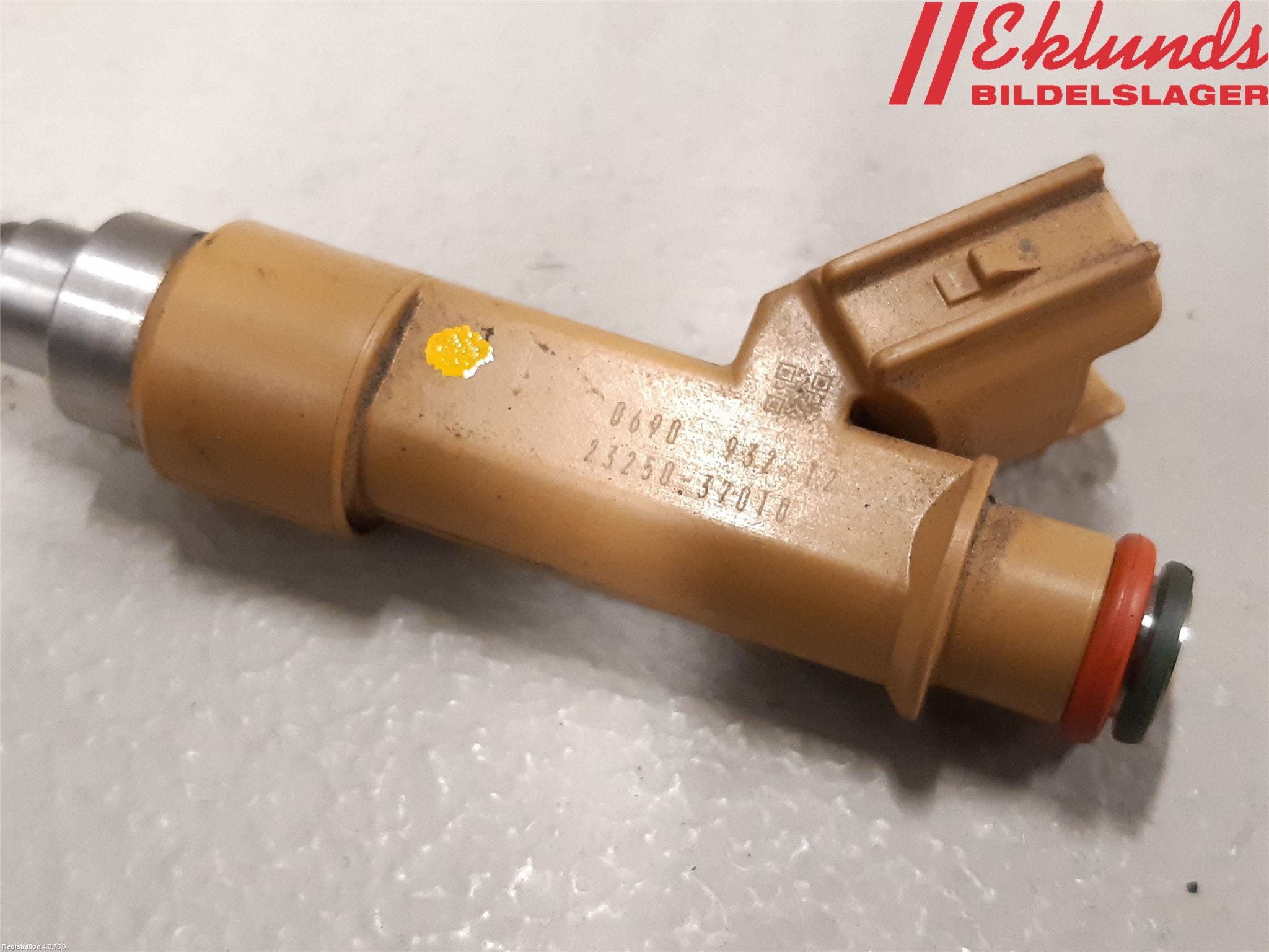 Toyota AVENSIS 09-15 Injspridare