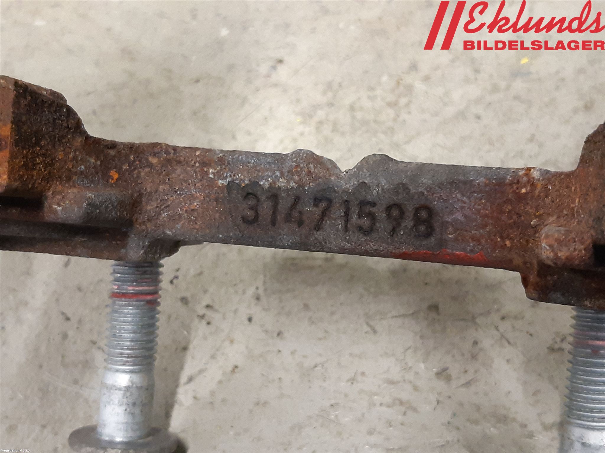 Volvo XC90/RECHARGE 16- Bromsokshållare