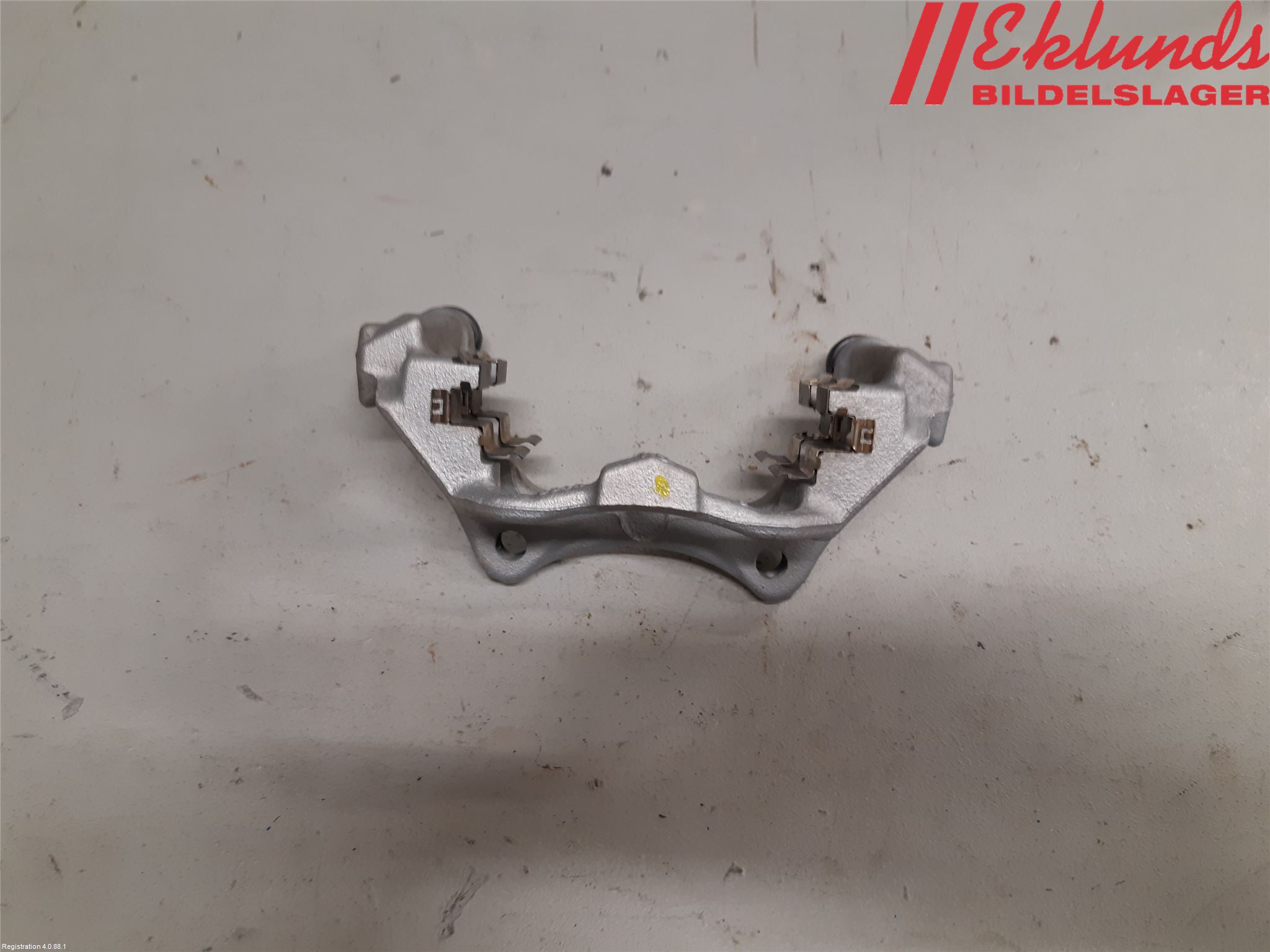 Toyota COROLLA 19- Bromsokshållare