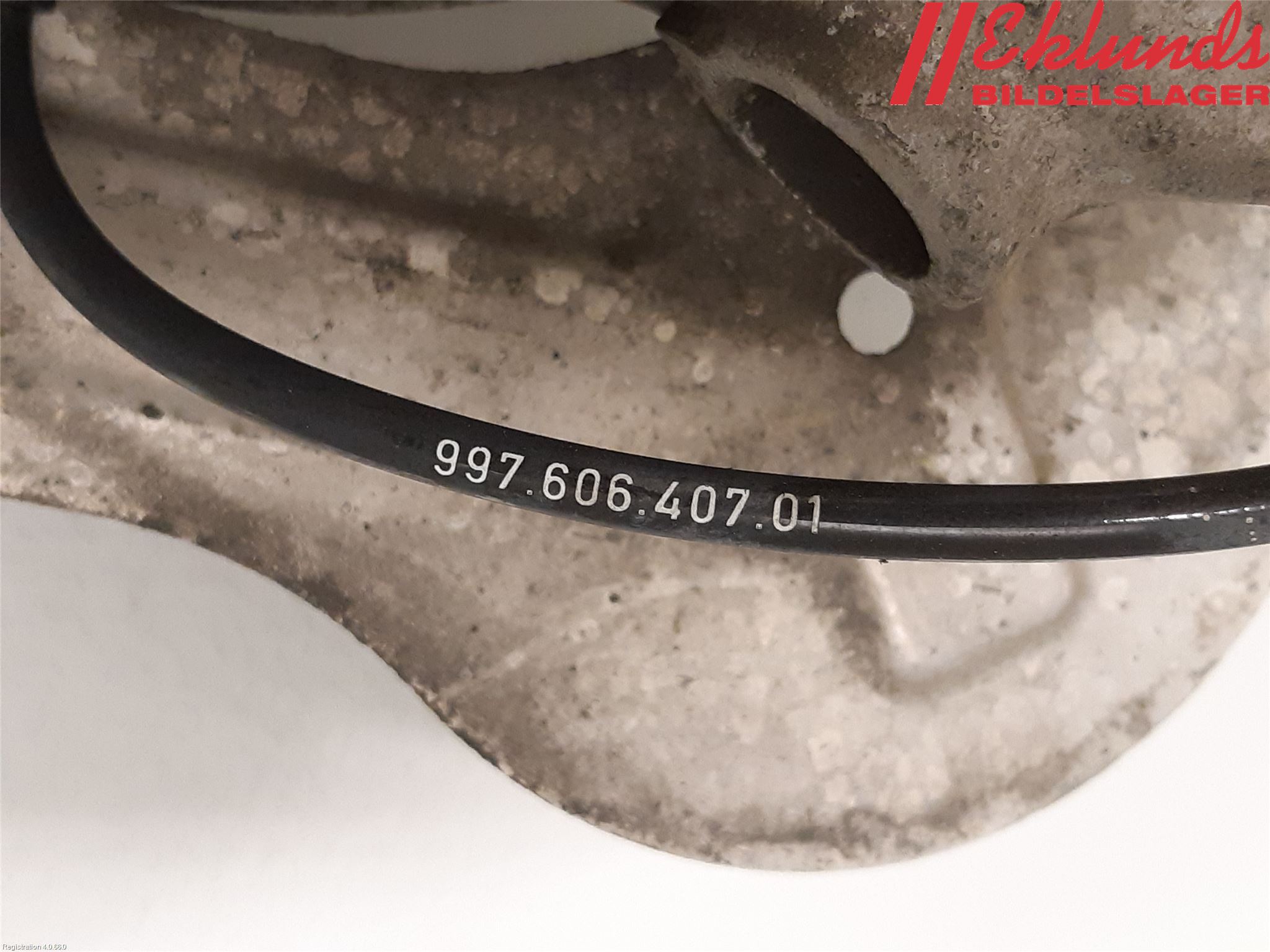 Porsche 911 64- Hjullagerhus-Spindel Hö B