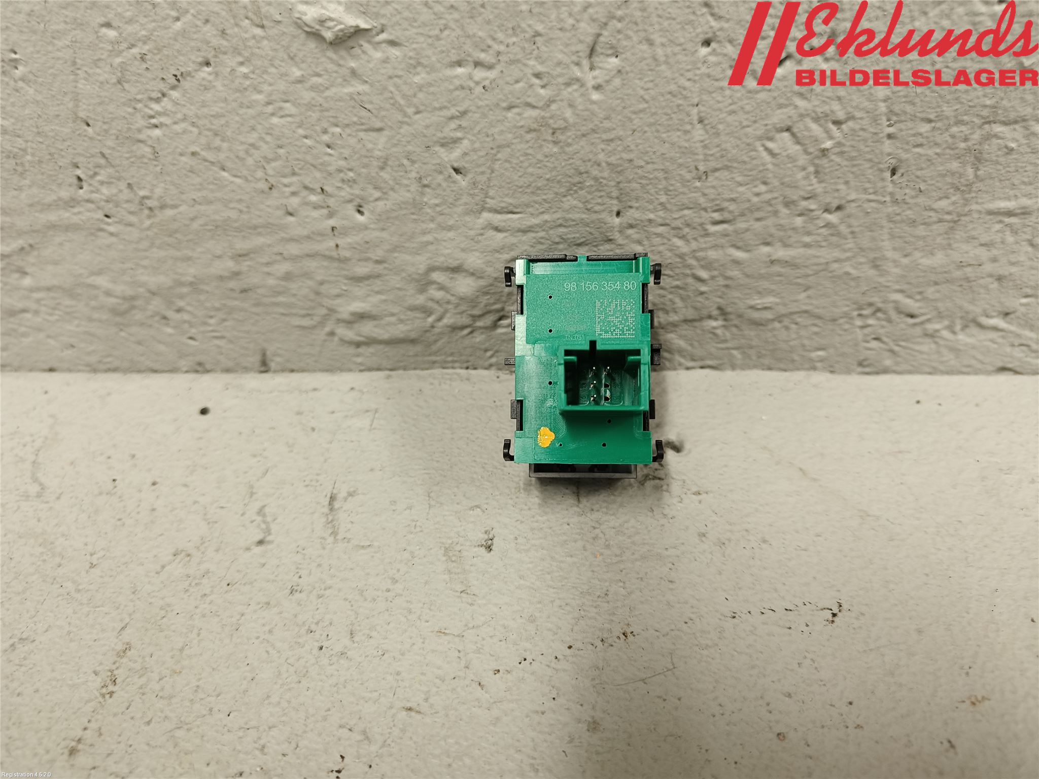 Peugeot 2008/E-2008 20- Strömställare Övrigt