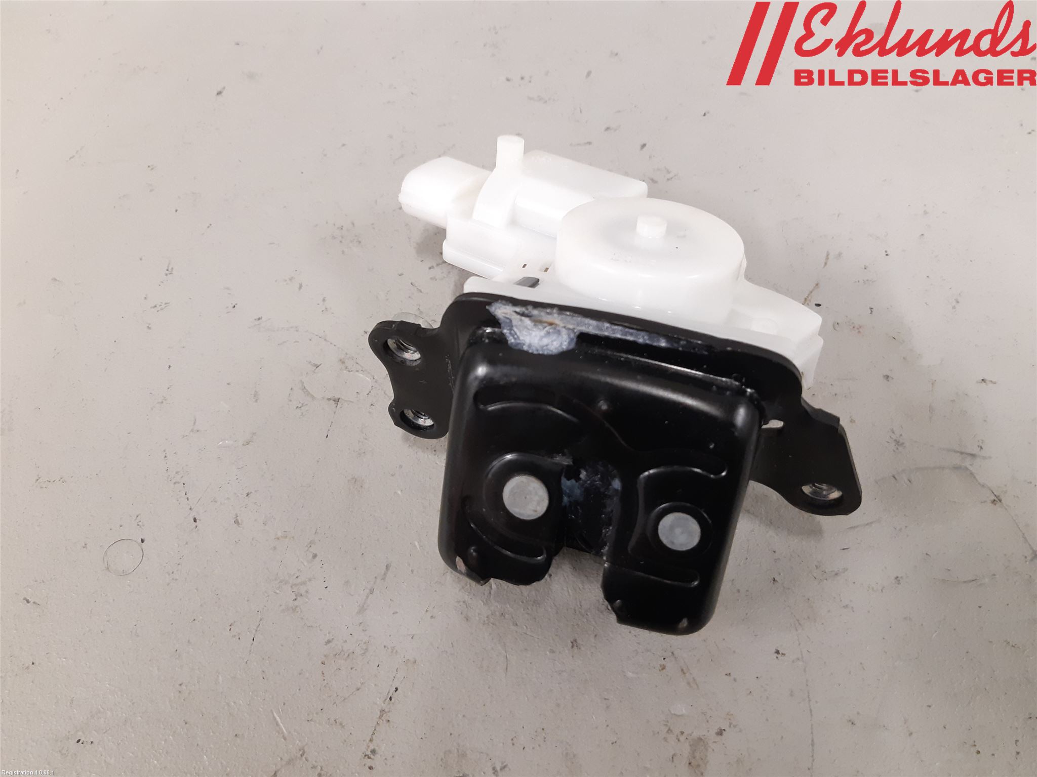 Toyota COROLLA 19- Låskista Baklucka