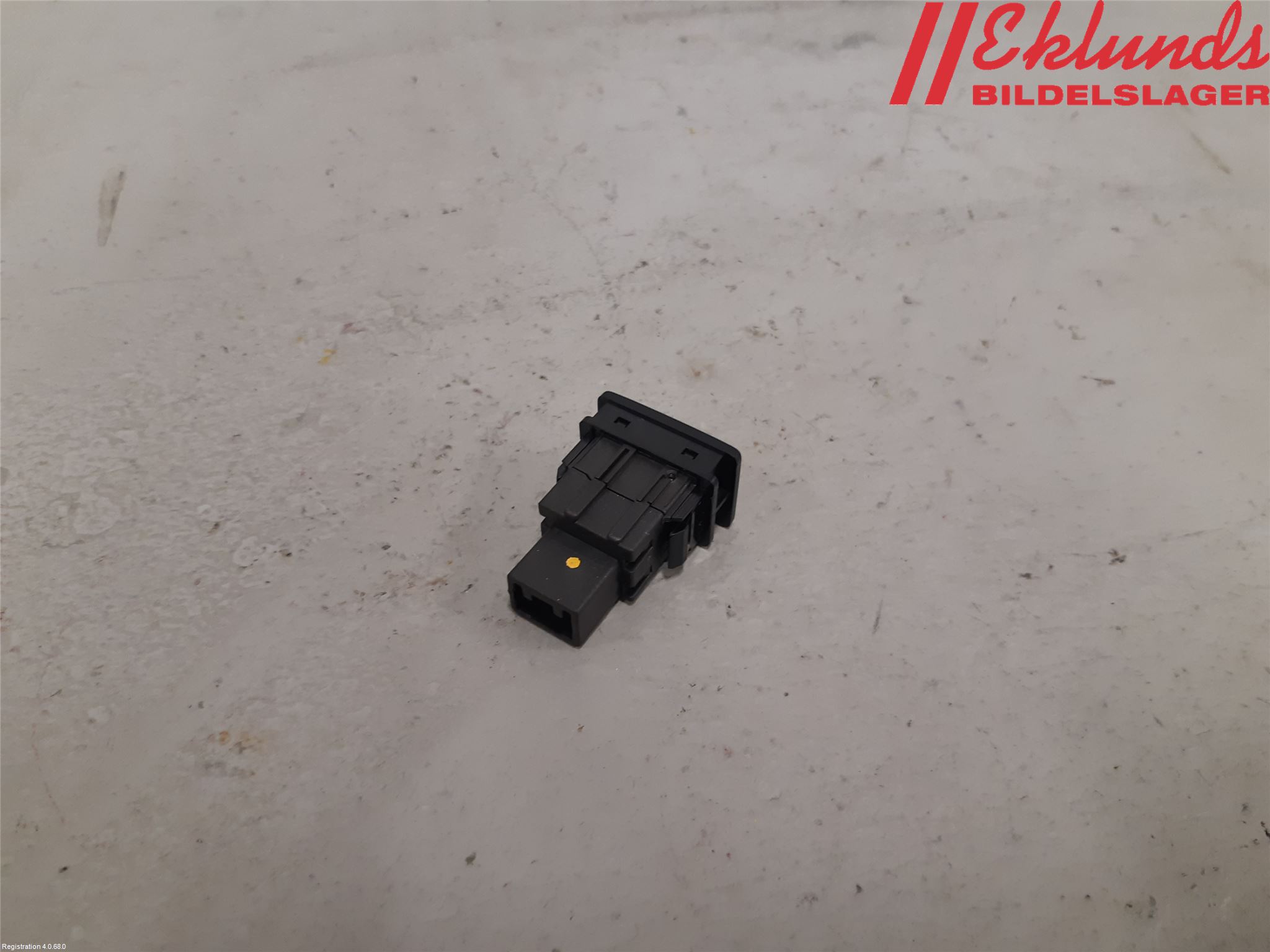 Toyota YARIS XP130 15-20 Givare Xenon/Ljushöjdsreglering