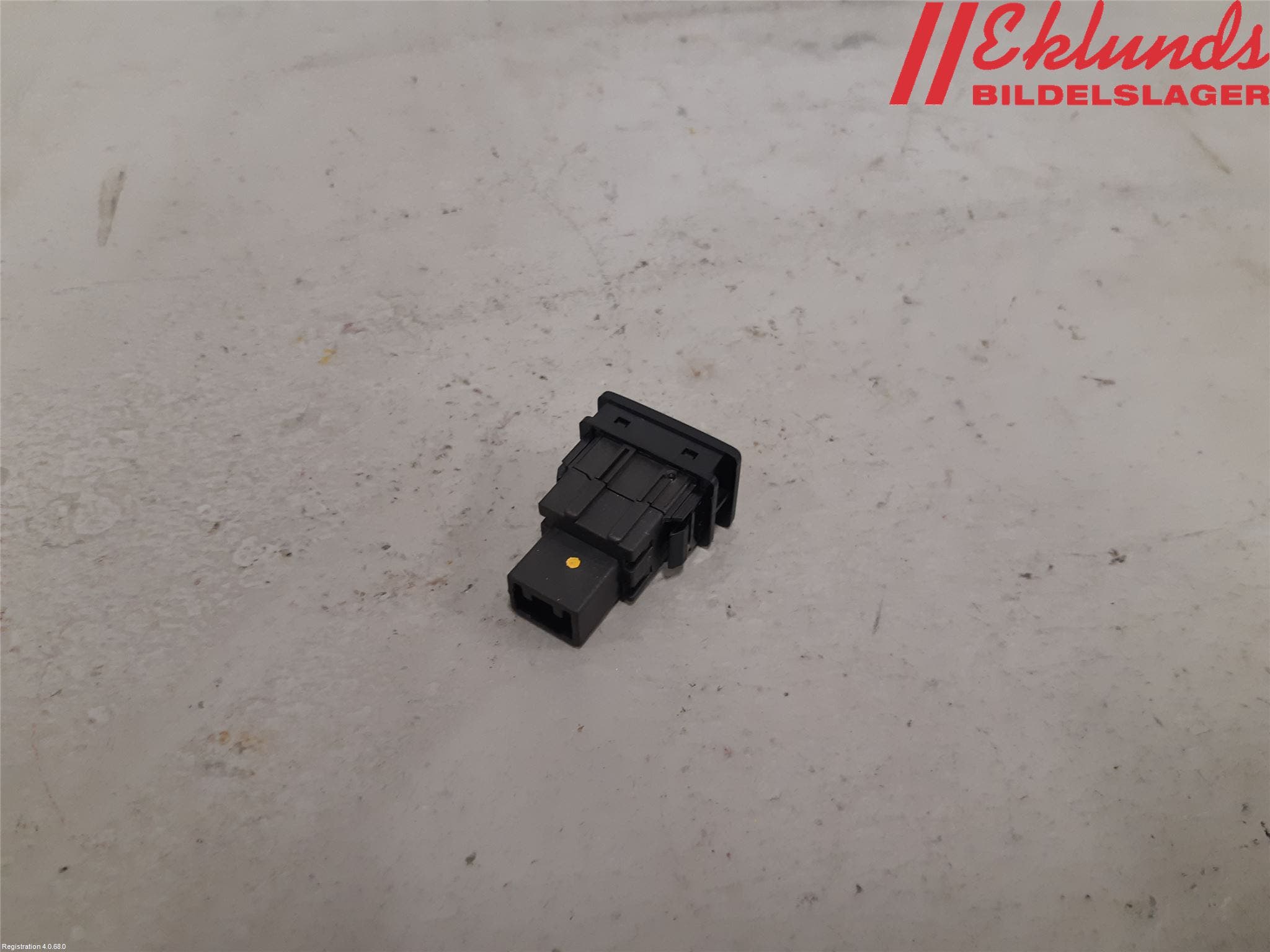 Toyota YARIS XP130 15-20 Givare Xenon/Ljushöjdsreglering