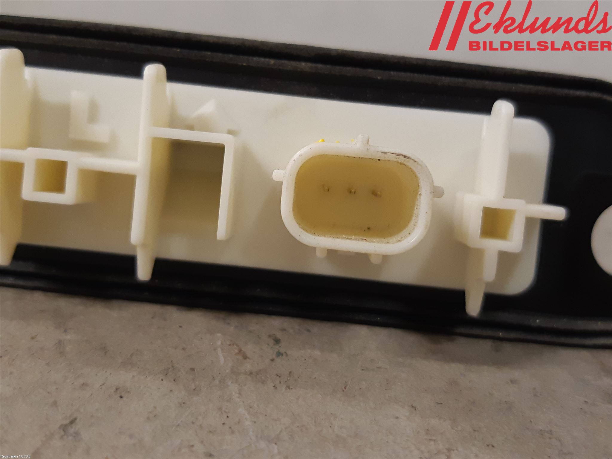 Toyota RAV4 19- Bakluckehandtag