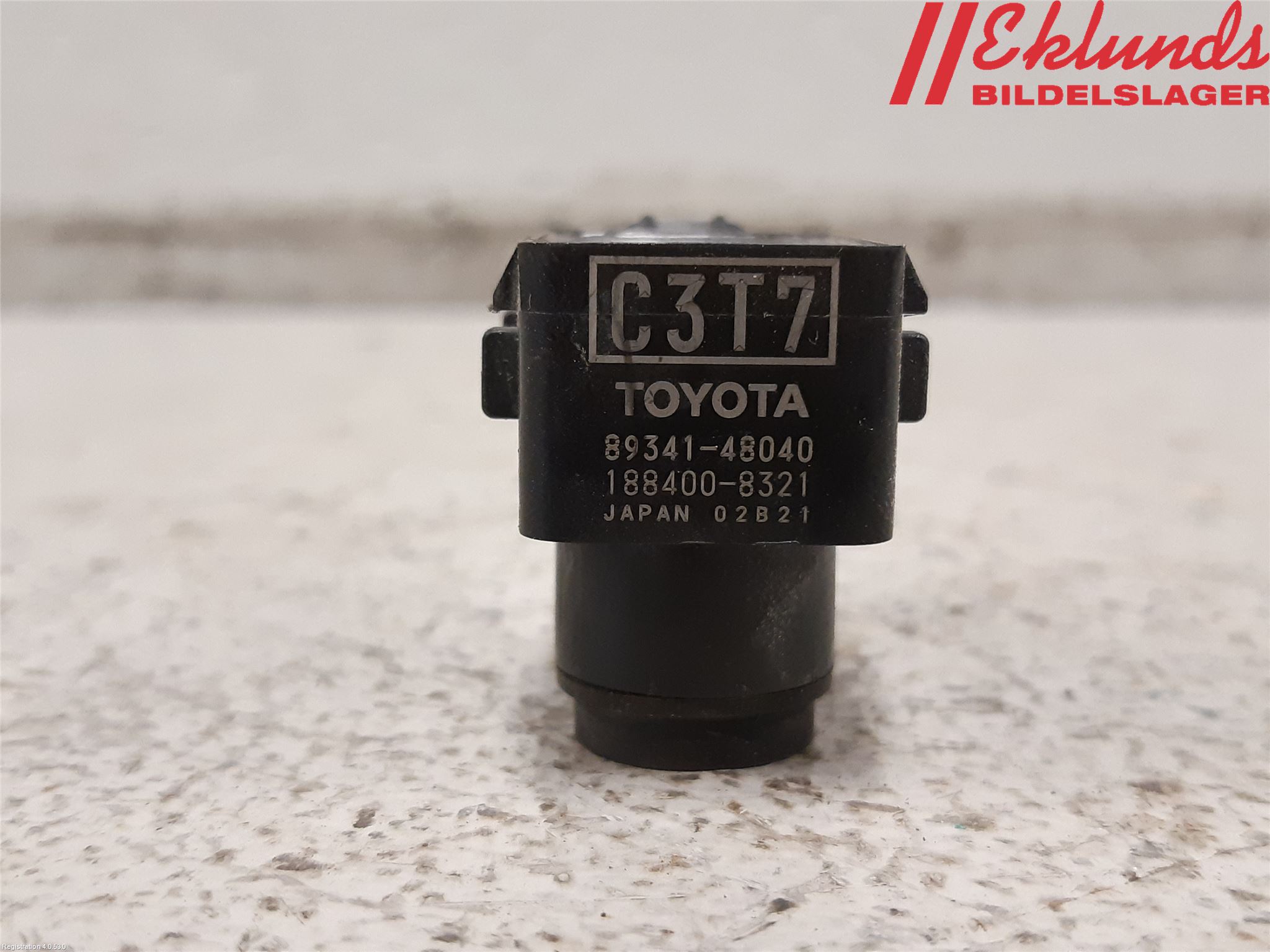 Toyota PRIUS (ZVW50) 16-21 Parkeringshjälp Frontsensor