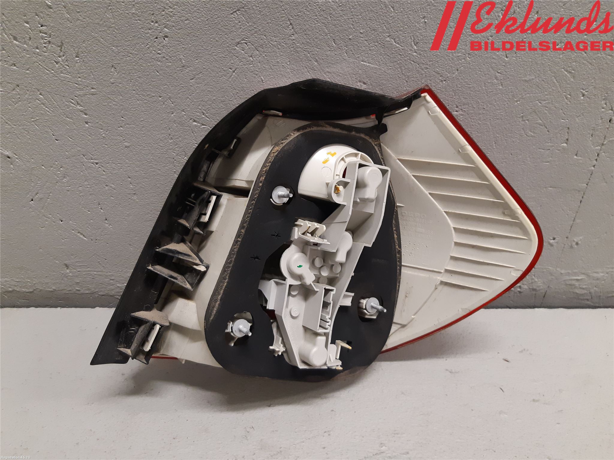 BMW 1 E87/81 5D/3D 03-11 Bakljus Vänster