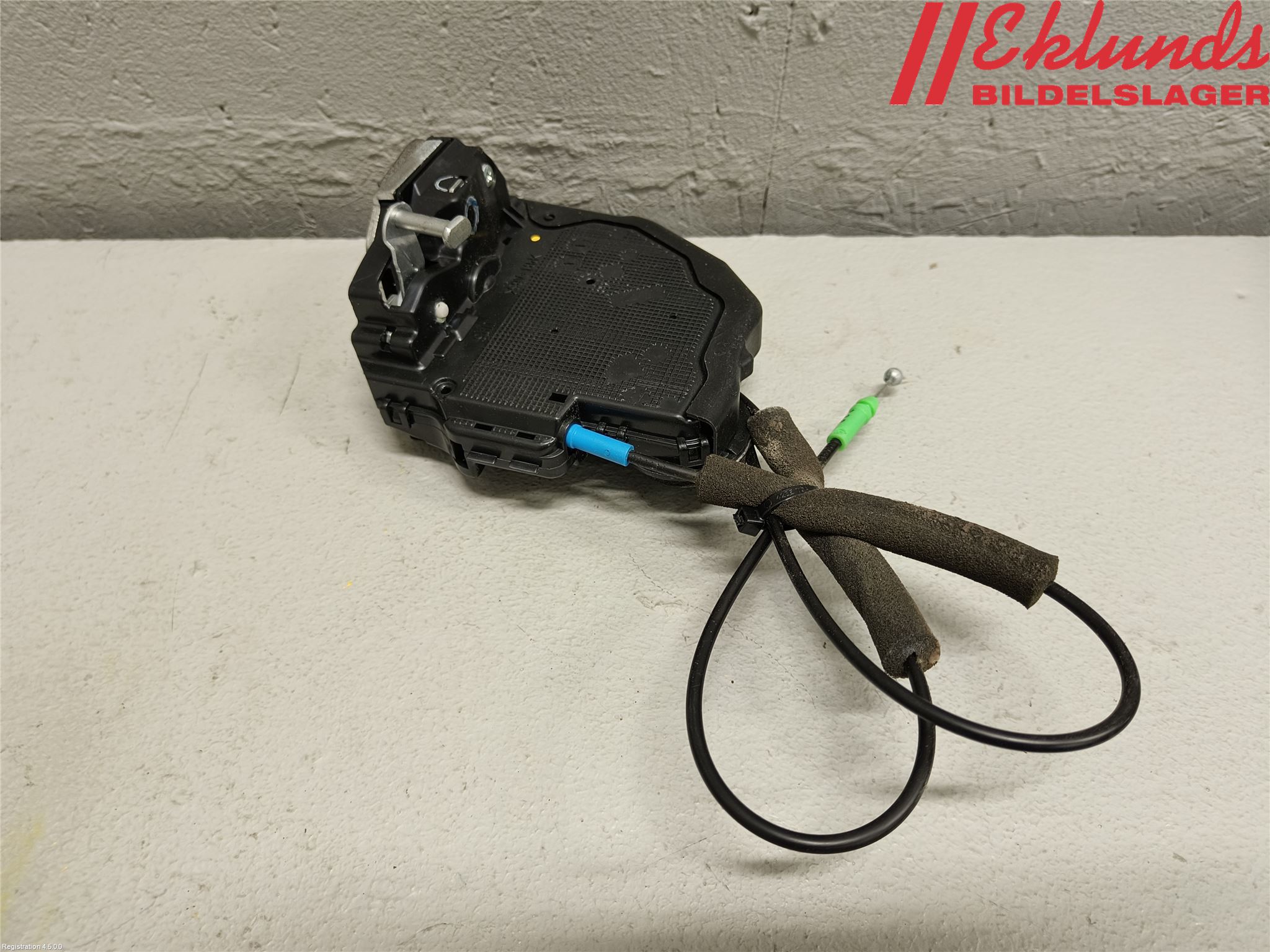 Toyota COROLLA 19- Låskista-Dörrlås