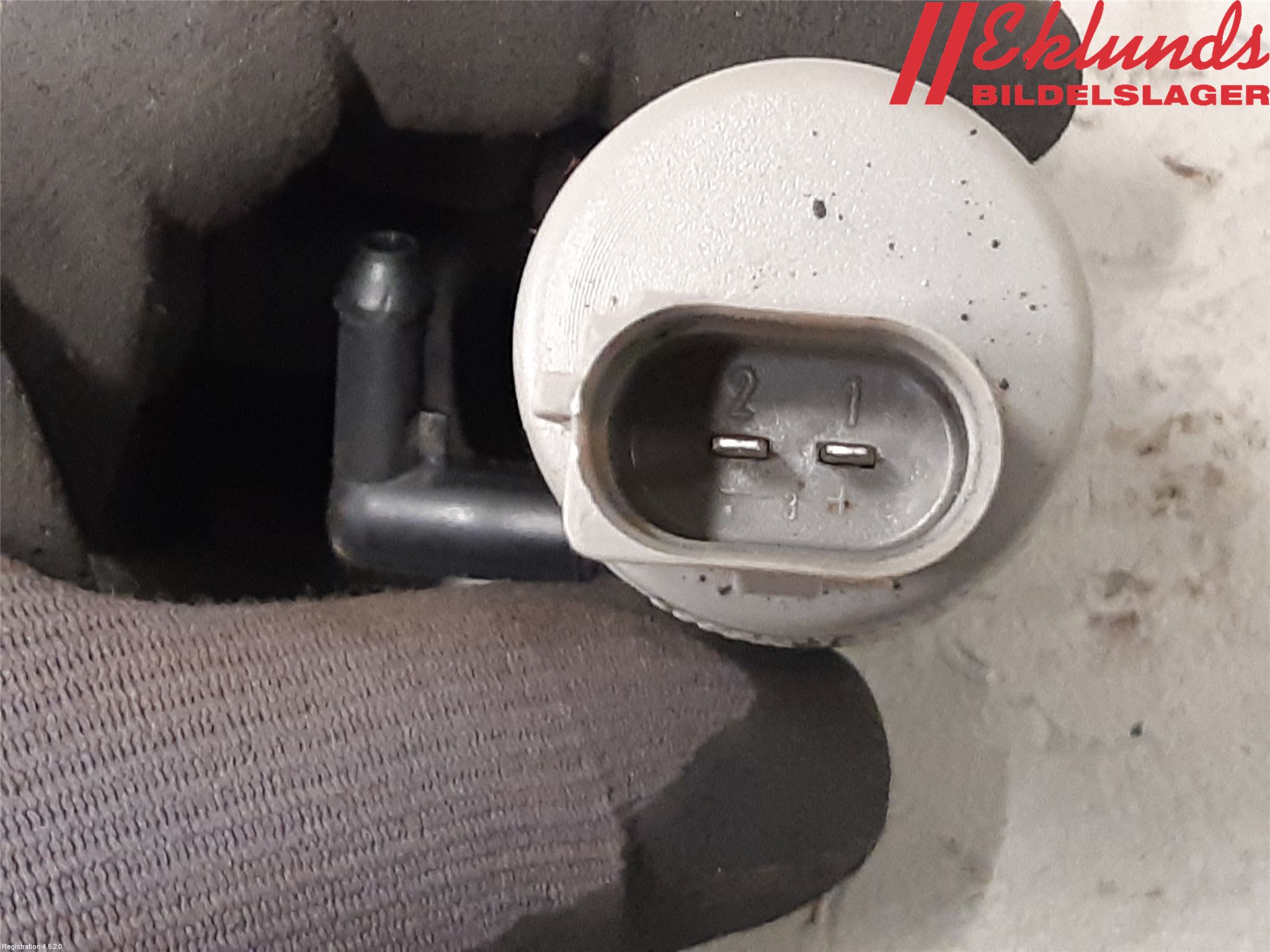 BMW 5 E60/61 Sed/Tou 02-10 Spolarpump Vindruta