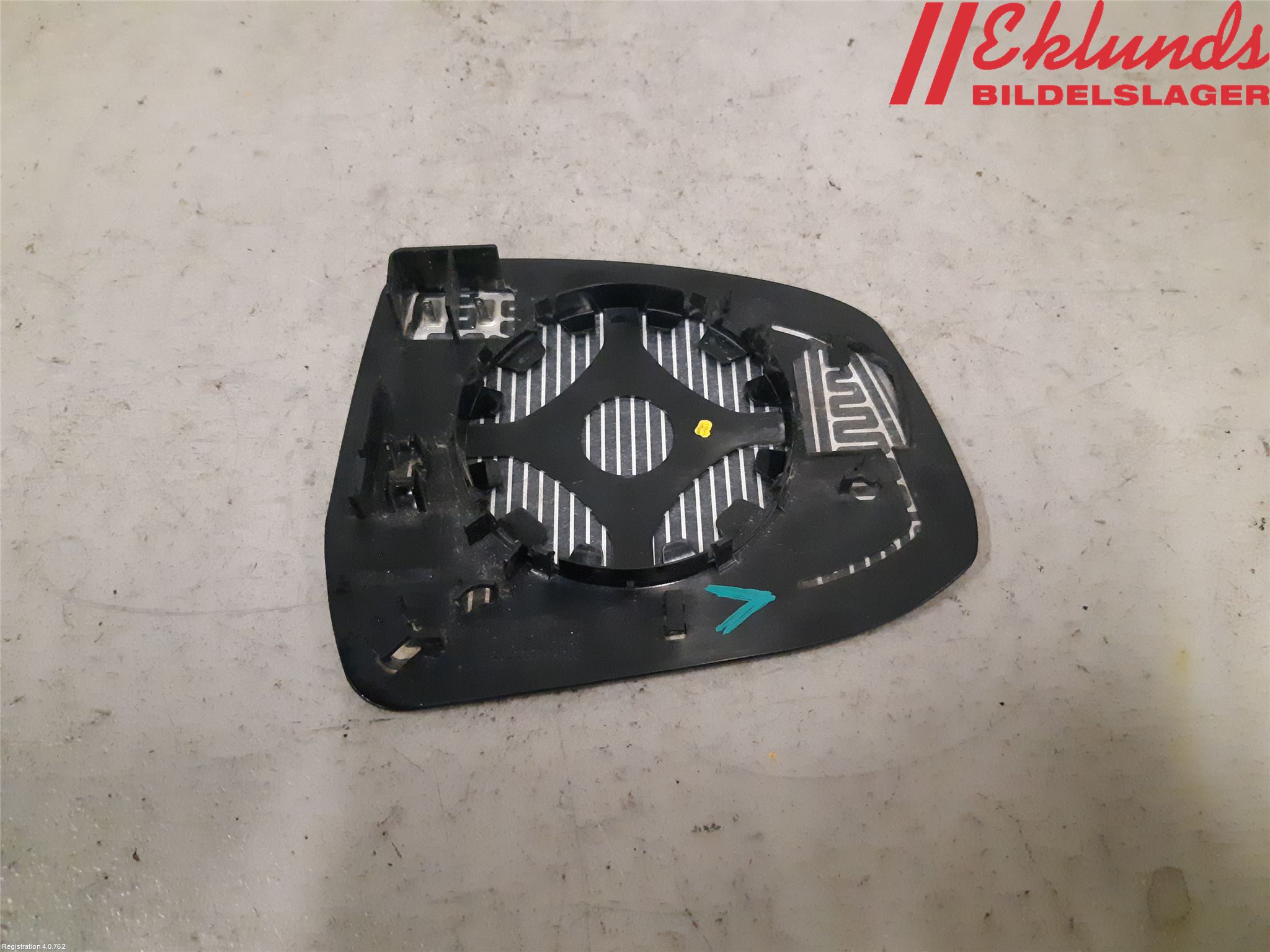 Ford FOCUS 15-18 Spegelglas Vä