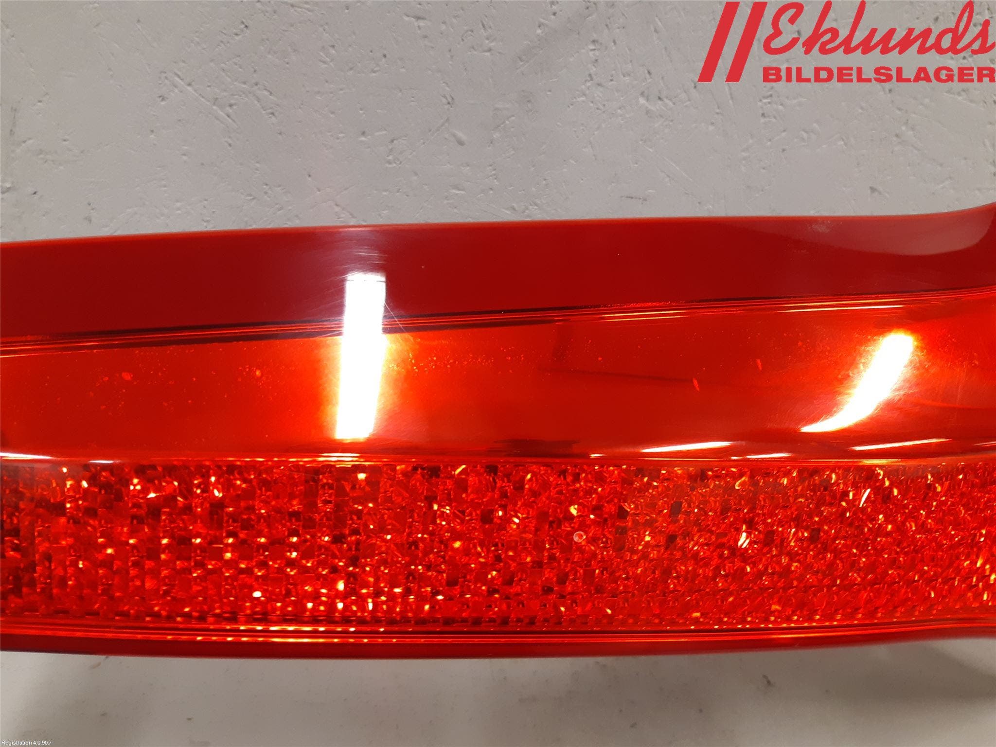 Volvo V70 08-13 Bakljus Lucka Hö