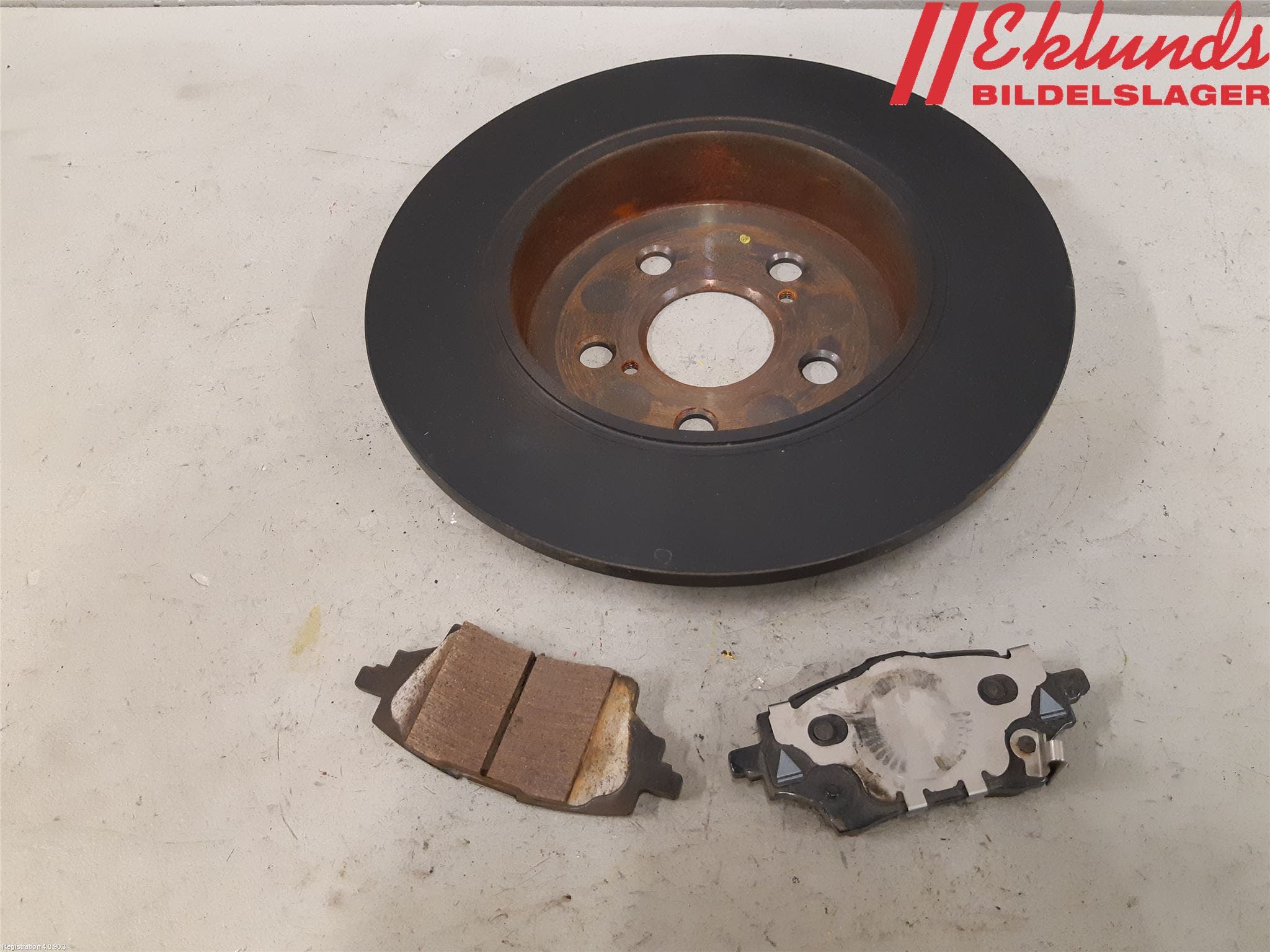 Toyota YARIS XP21 20- Bromsskiva Bak