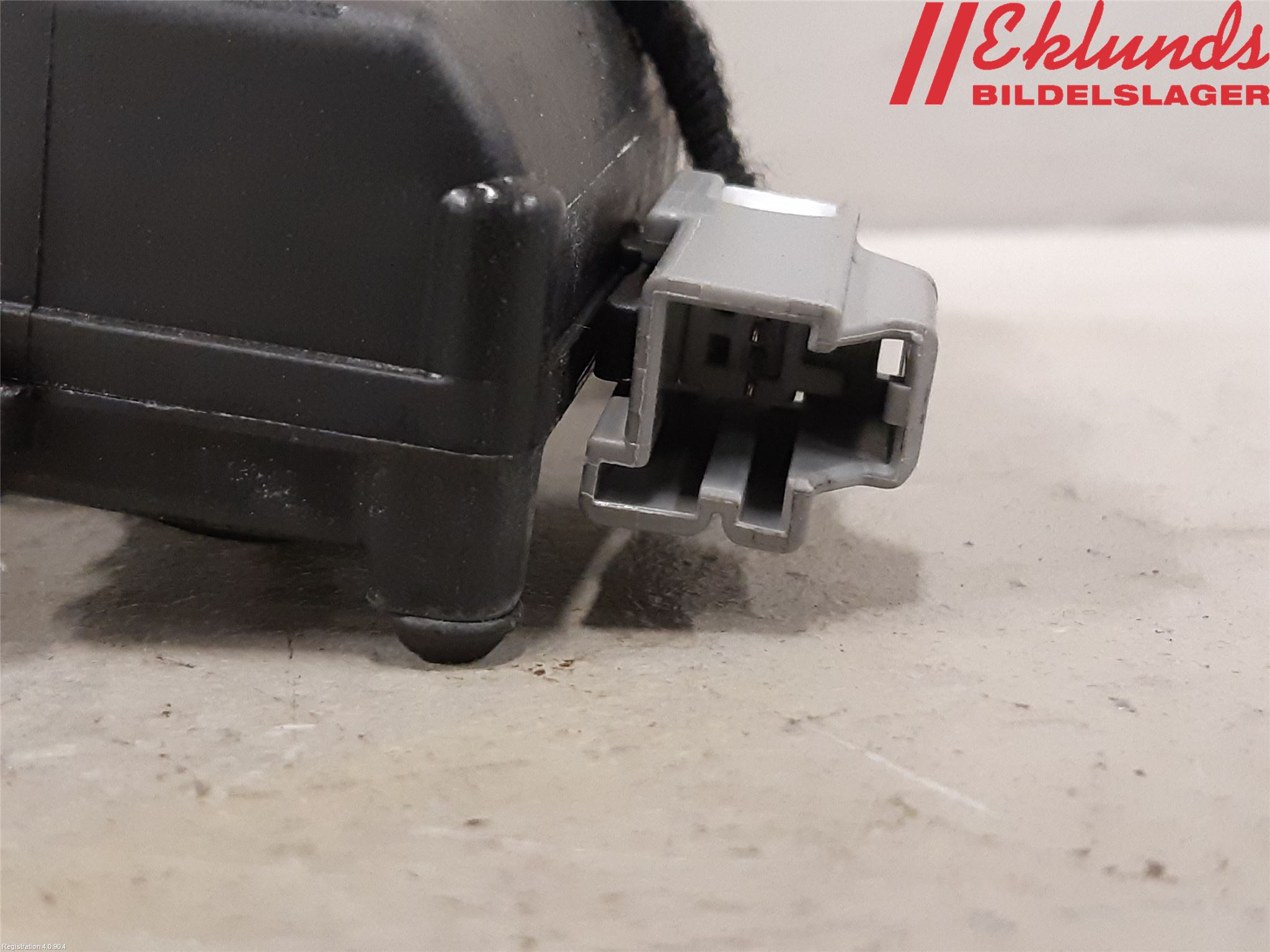 Volvo XC60 18- Låskista Baklucka