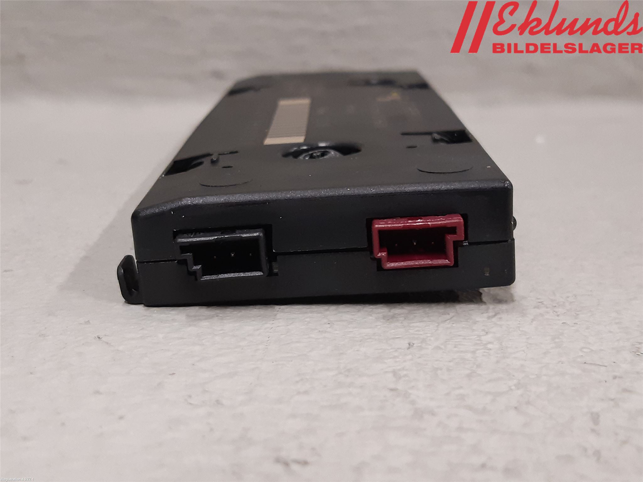 BMW 1 E87/81 5D/3D 03-11 Antennförstärkare