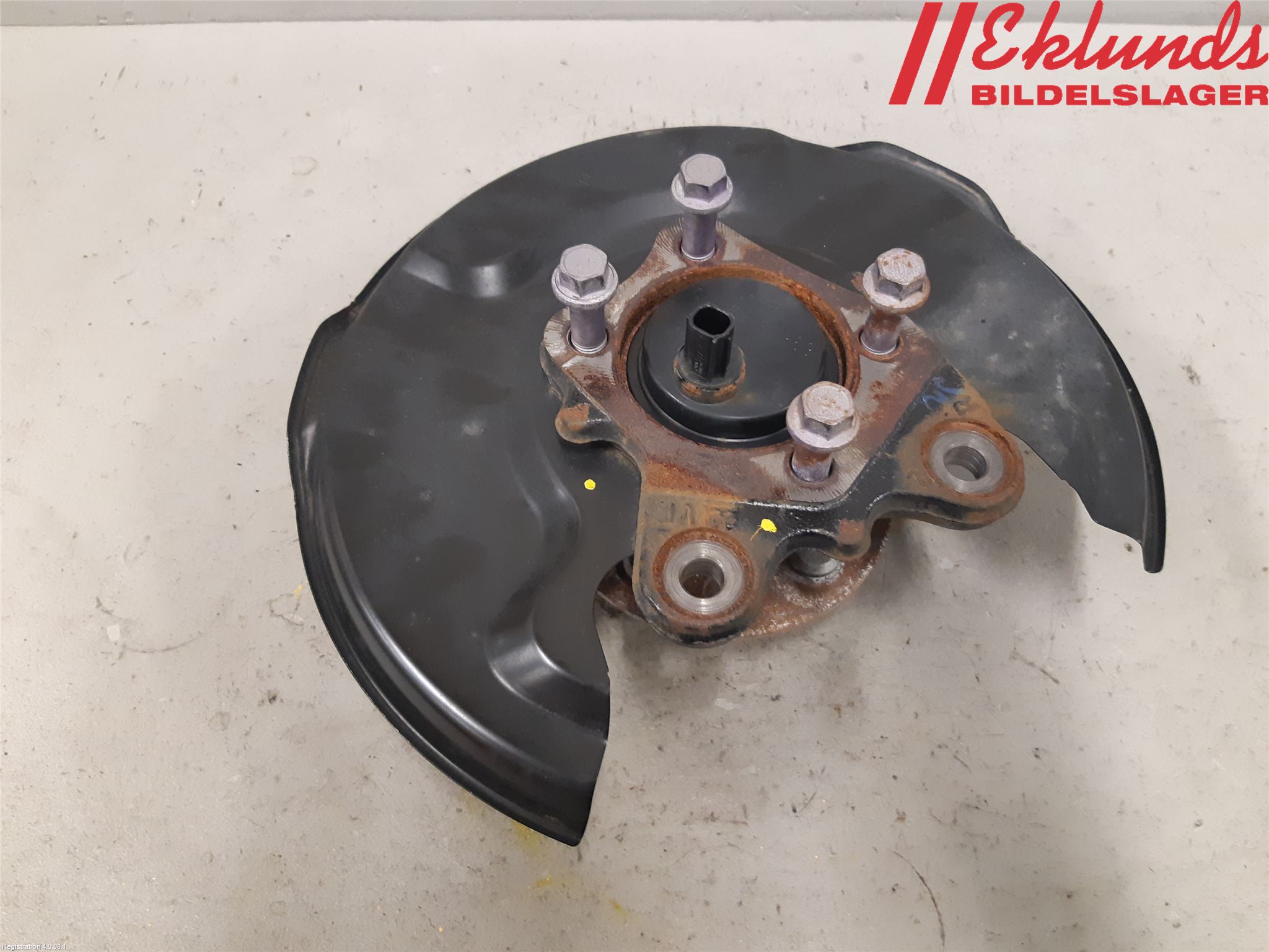 Toyota YARIS XP21 20- Nav Bak