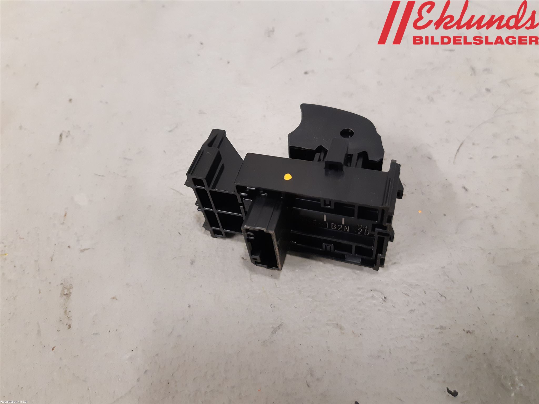 Toyota COROLLA 19- Strömställare Elhiss