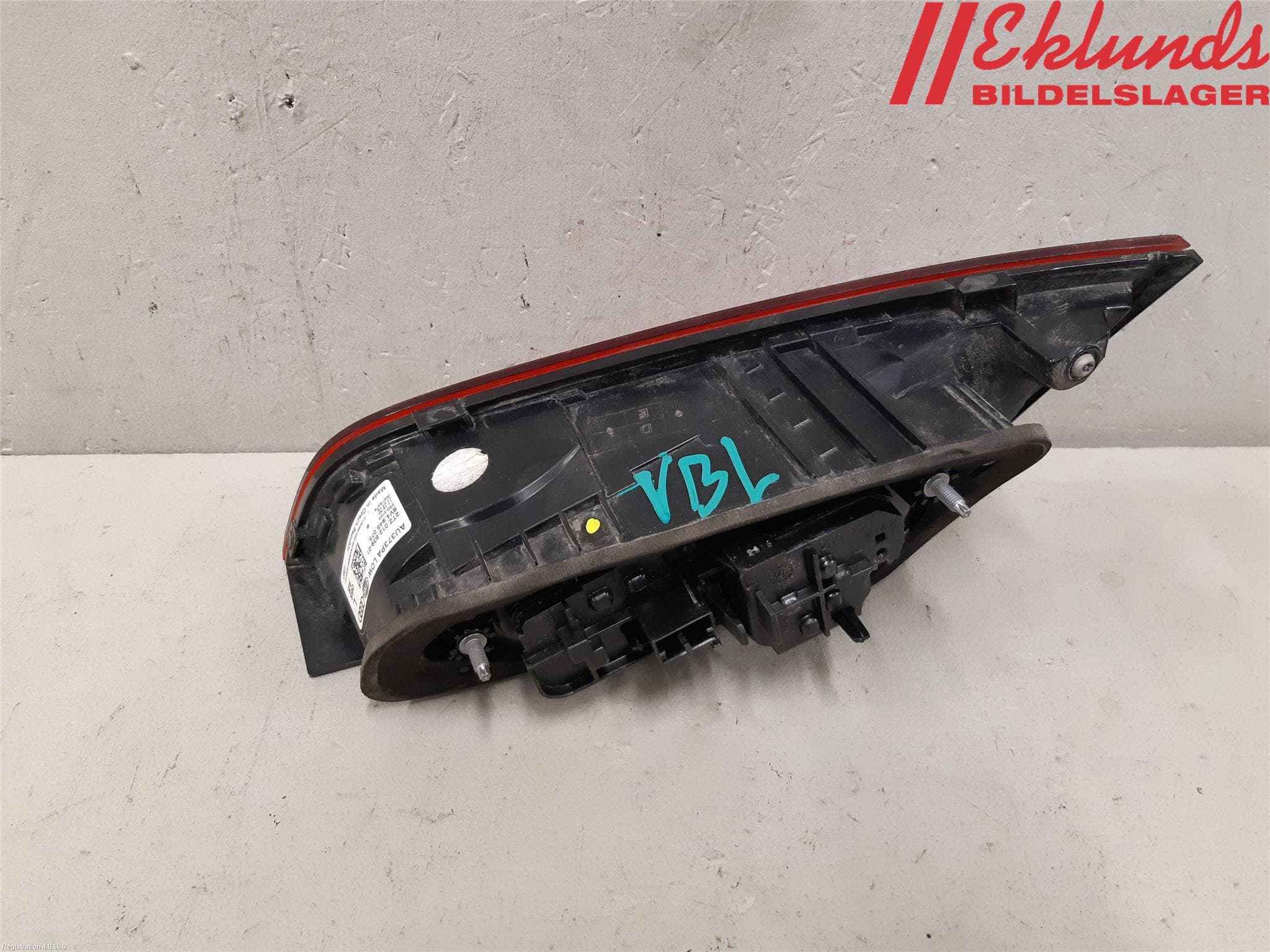 Audi A3/S3 8V 13-20 Bakljus Lucka Vä