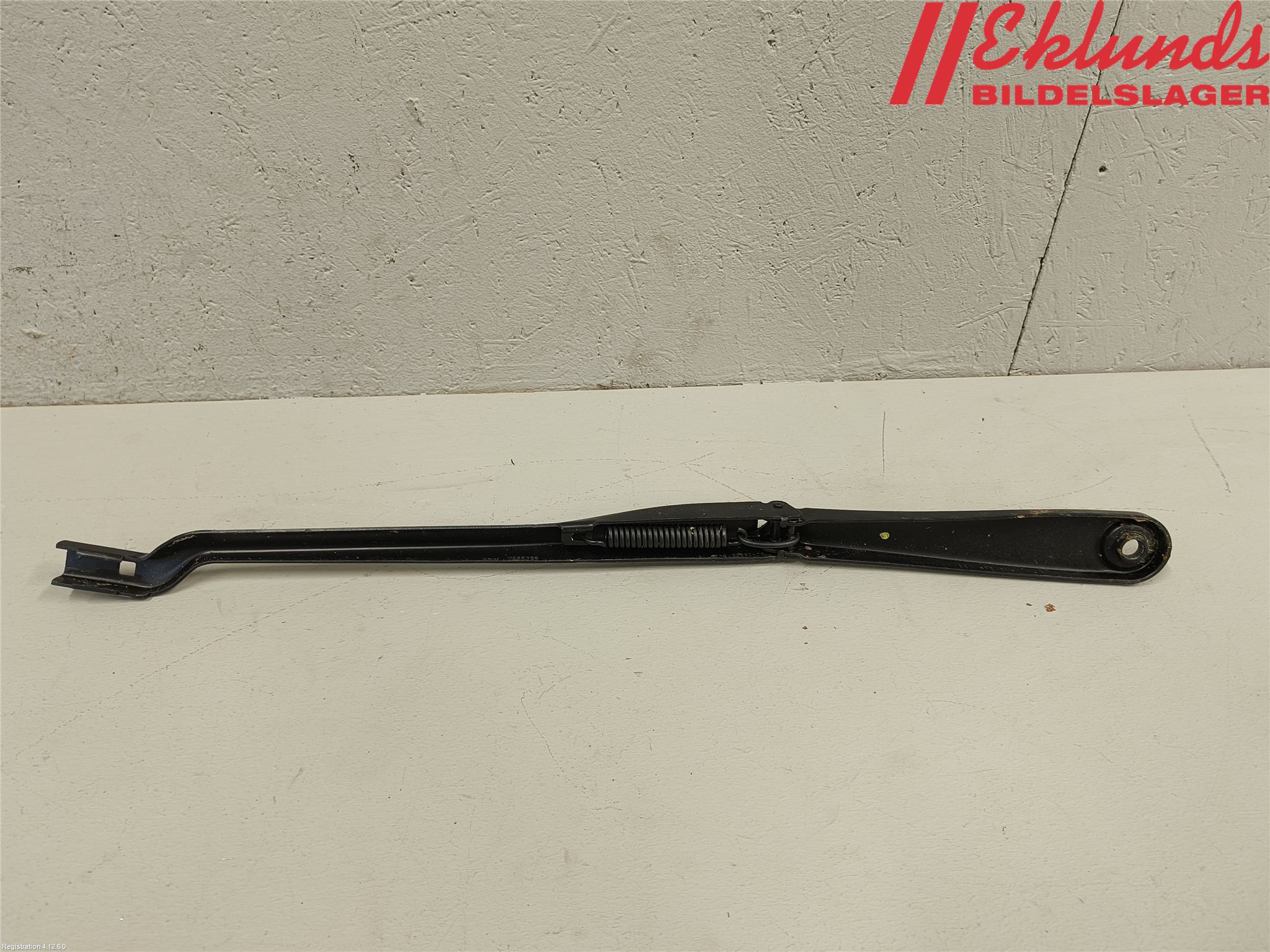 BMW 5 G30/G31/F90 17-23 Torkararm Armar Vindruta