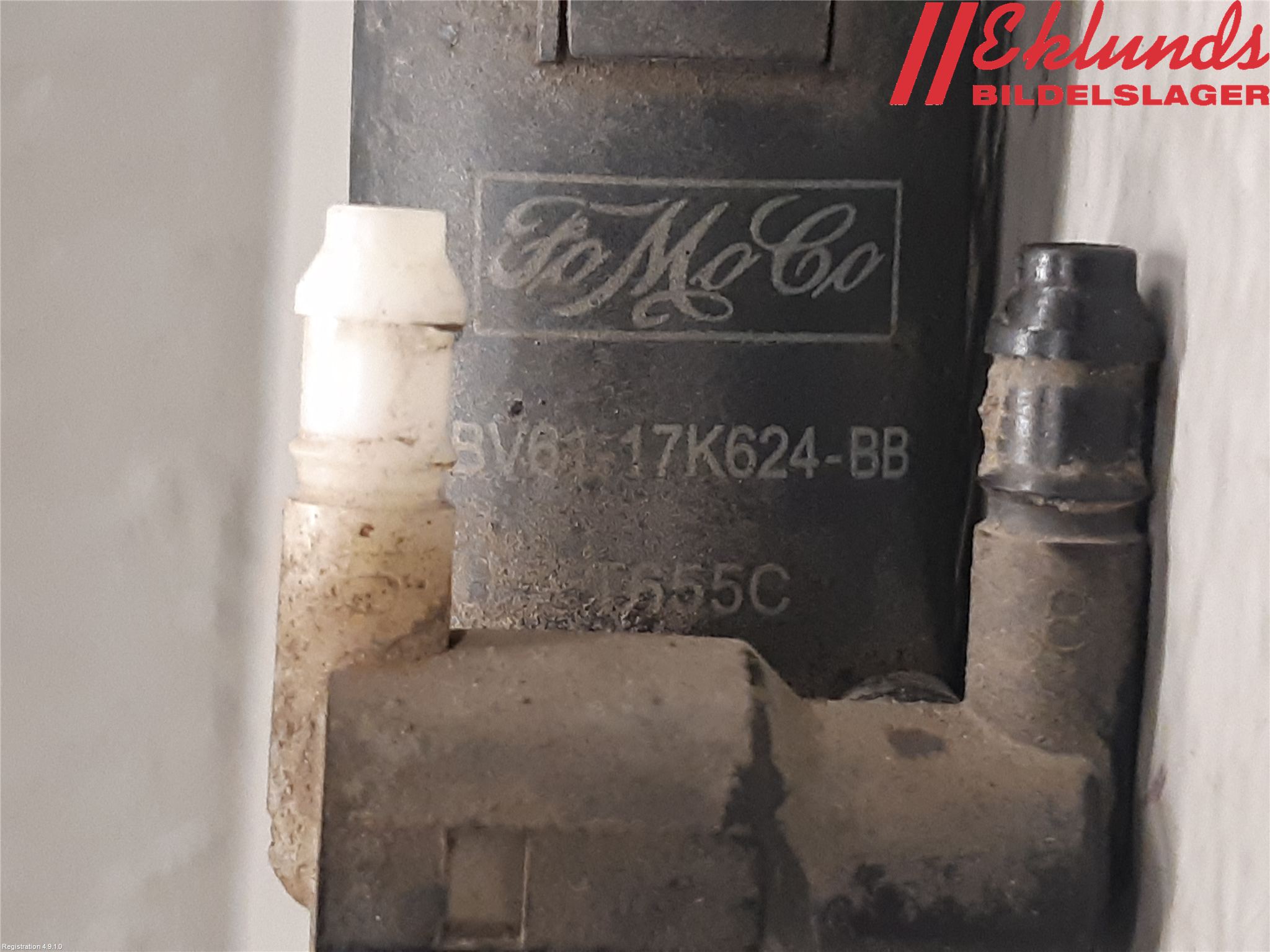 Ford FOCUS 11-14 Spolarpump Vindruta