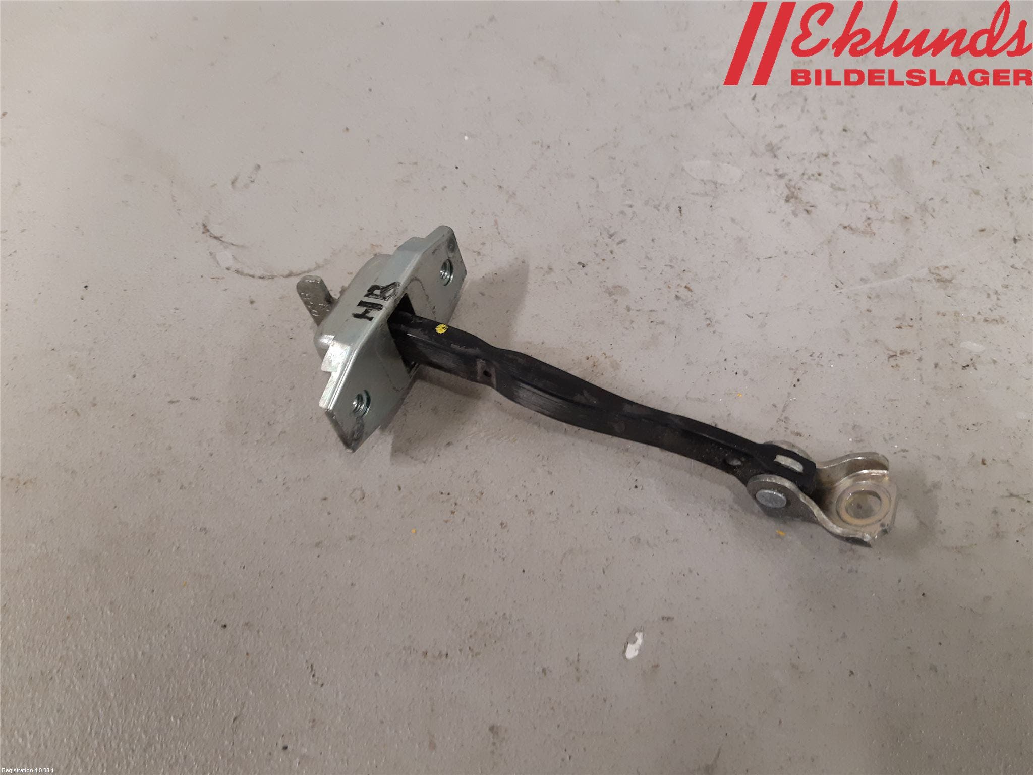 Toyota YARIS XP130 12-14 Dörrstopp