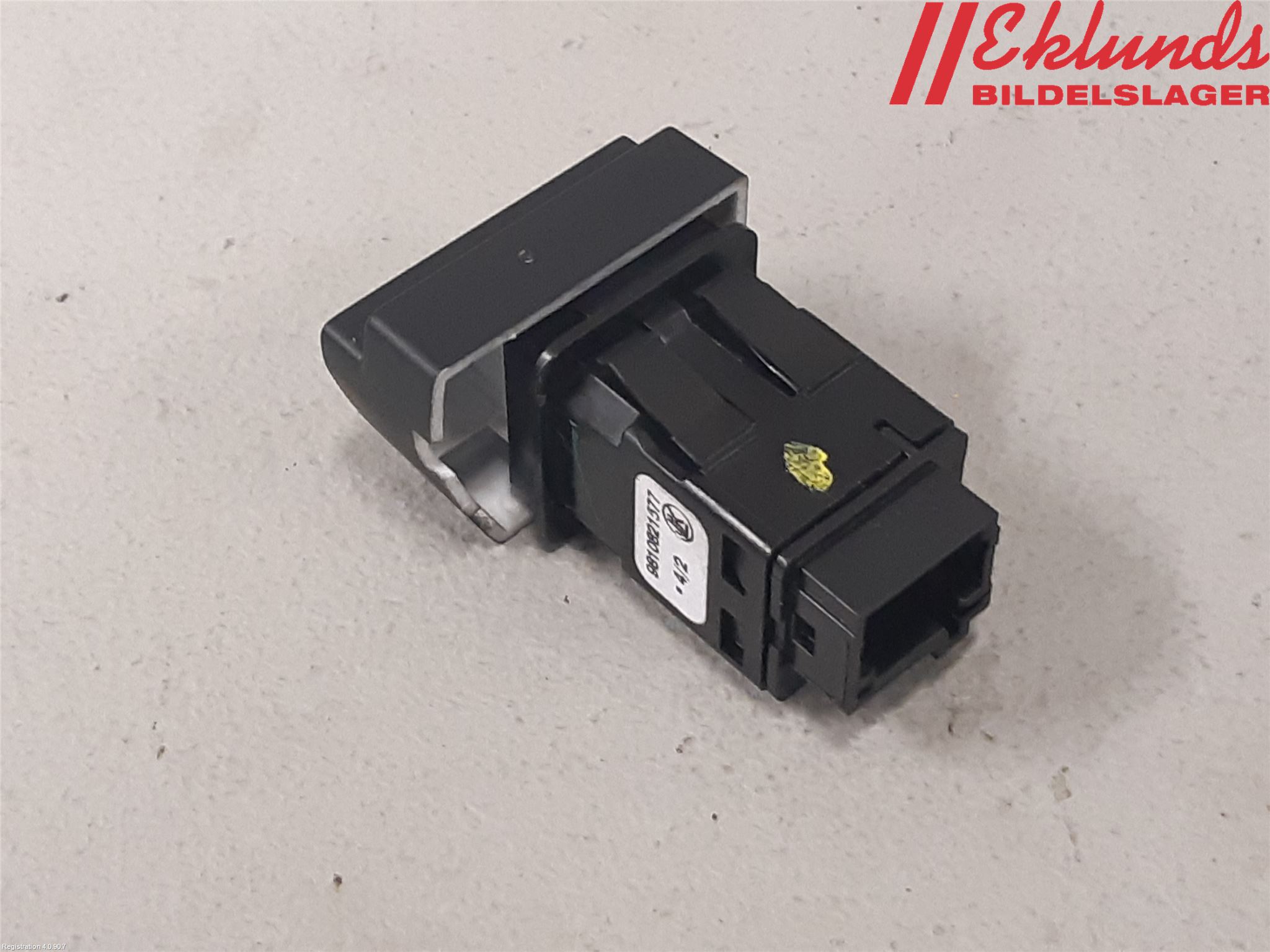 Toyota PROACE II 16- Strömställare Övrigt