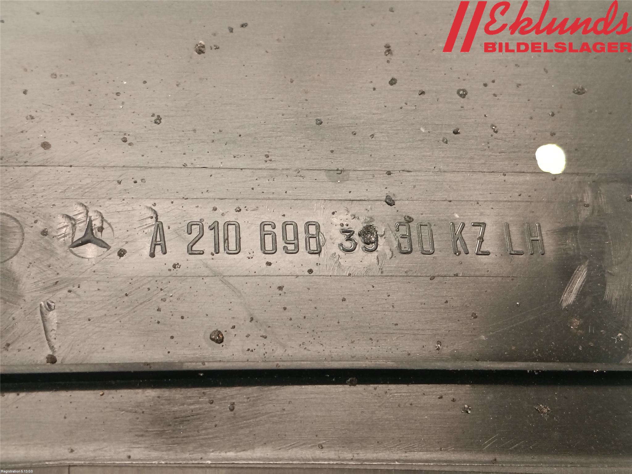 Mercedes-Benz MB E-KLASS (W210) 96-03 Skärm Inner