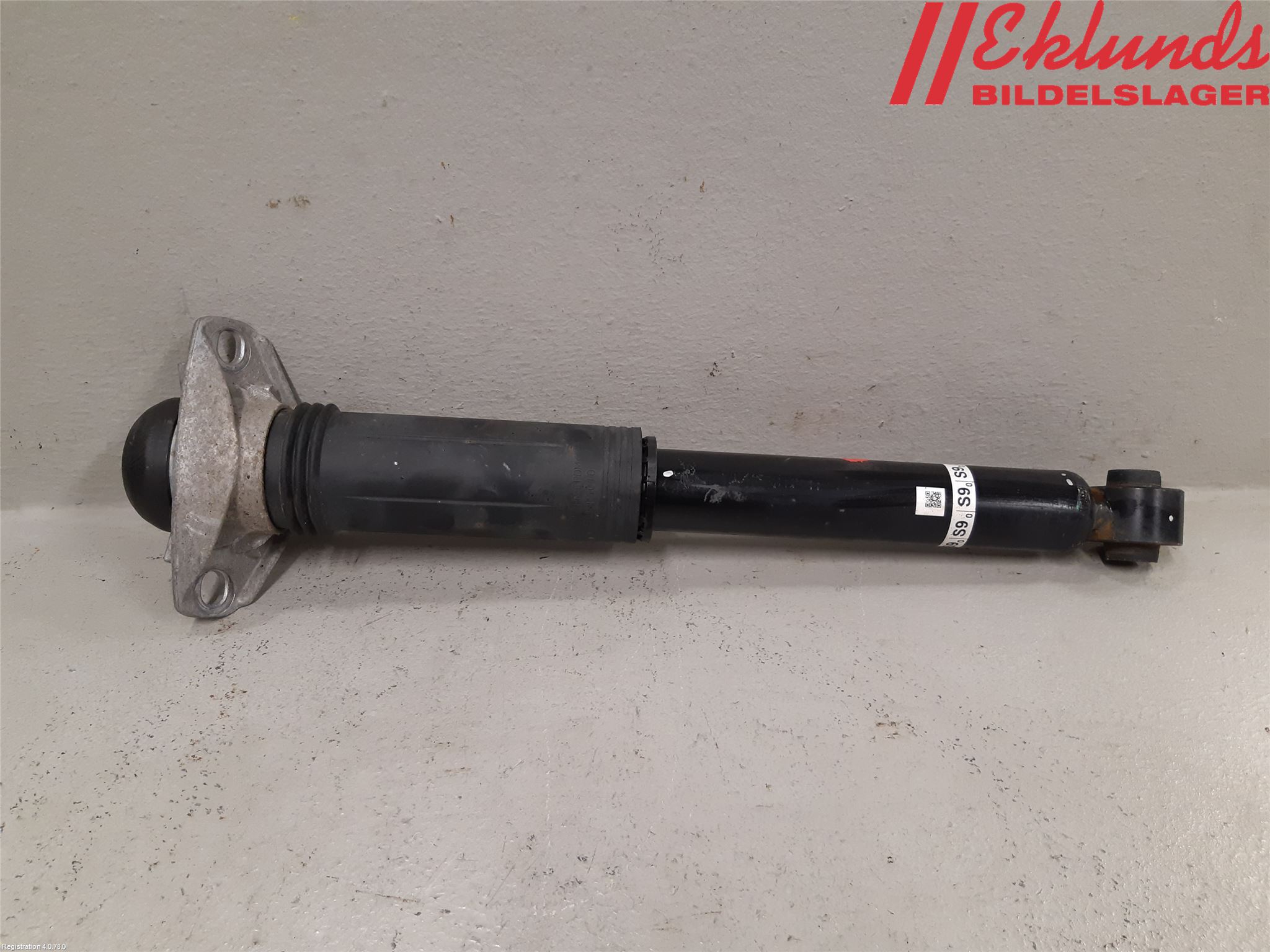 Toyota COROLLA 19- Stötdämpare Bak