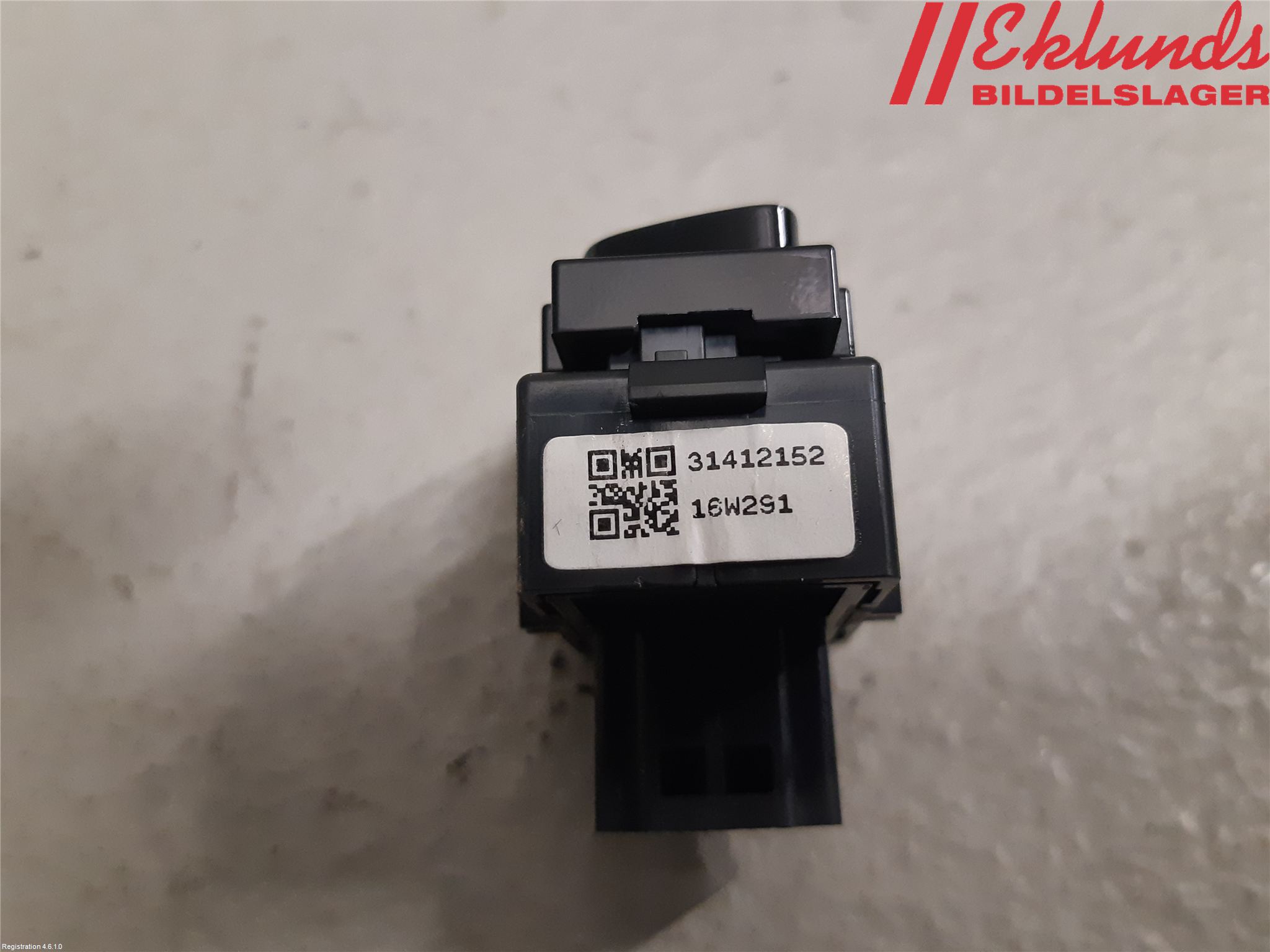 Volvo XC90/RECHARGE 16- Strömställare Centrallås