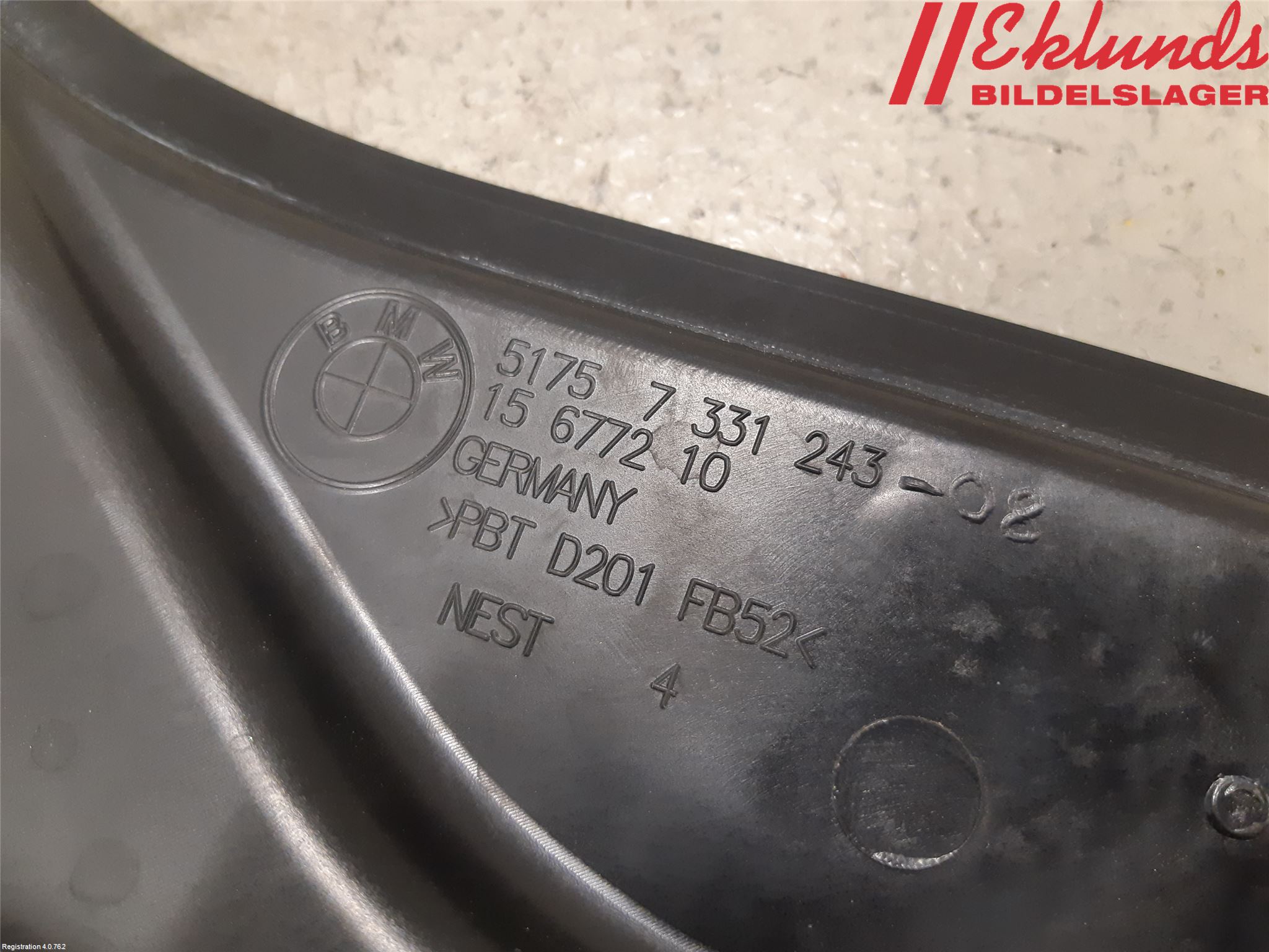 BMW 3 F30/F31/F80 12-19 Torpedplåt-Torpedplast