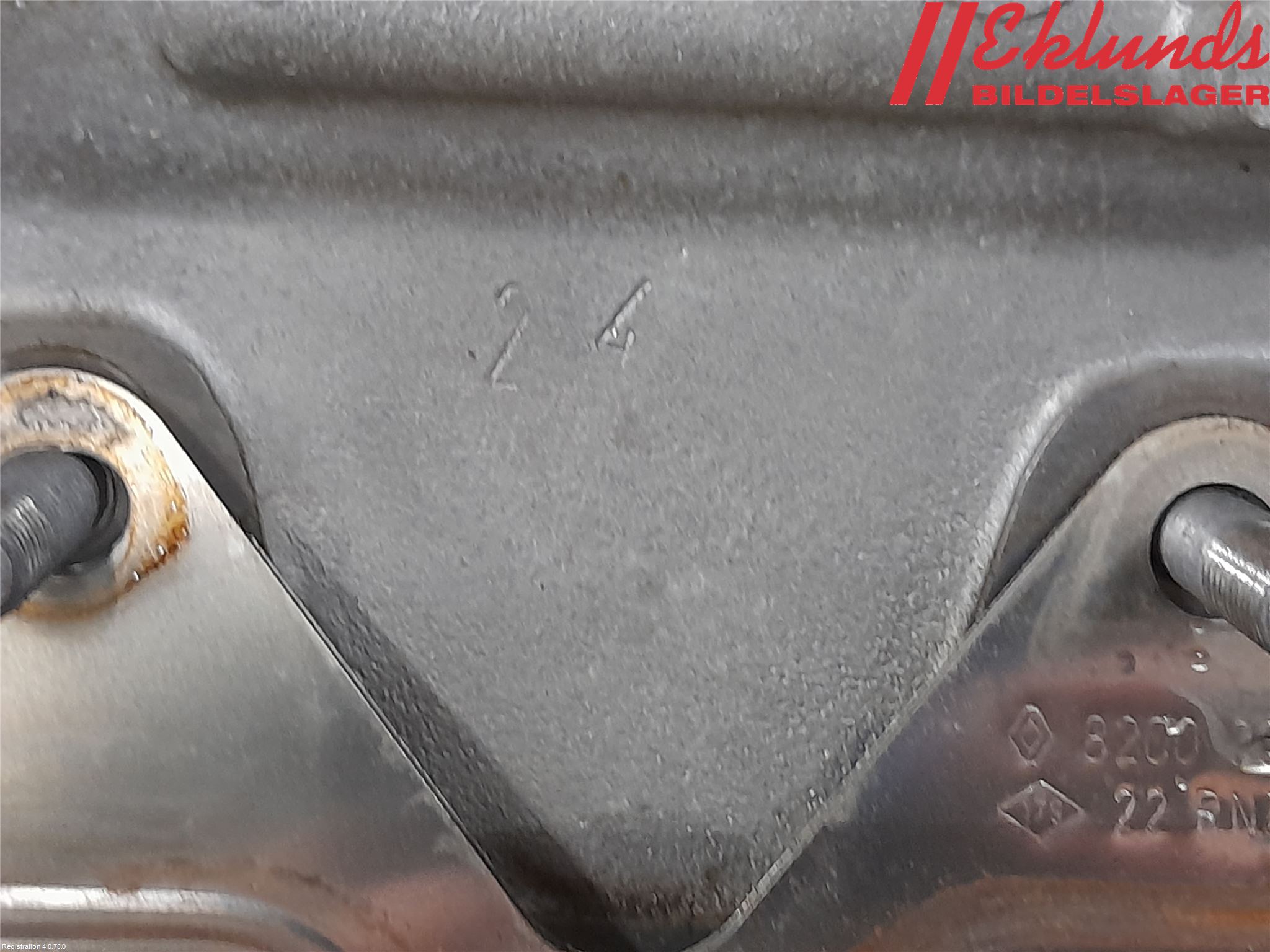 Dacia DUSTER 10-17 Motor Bensin