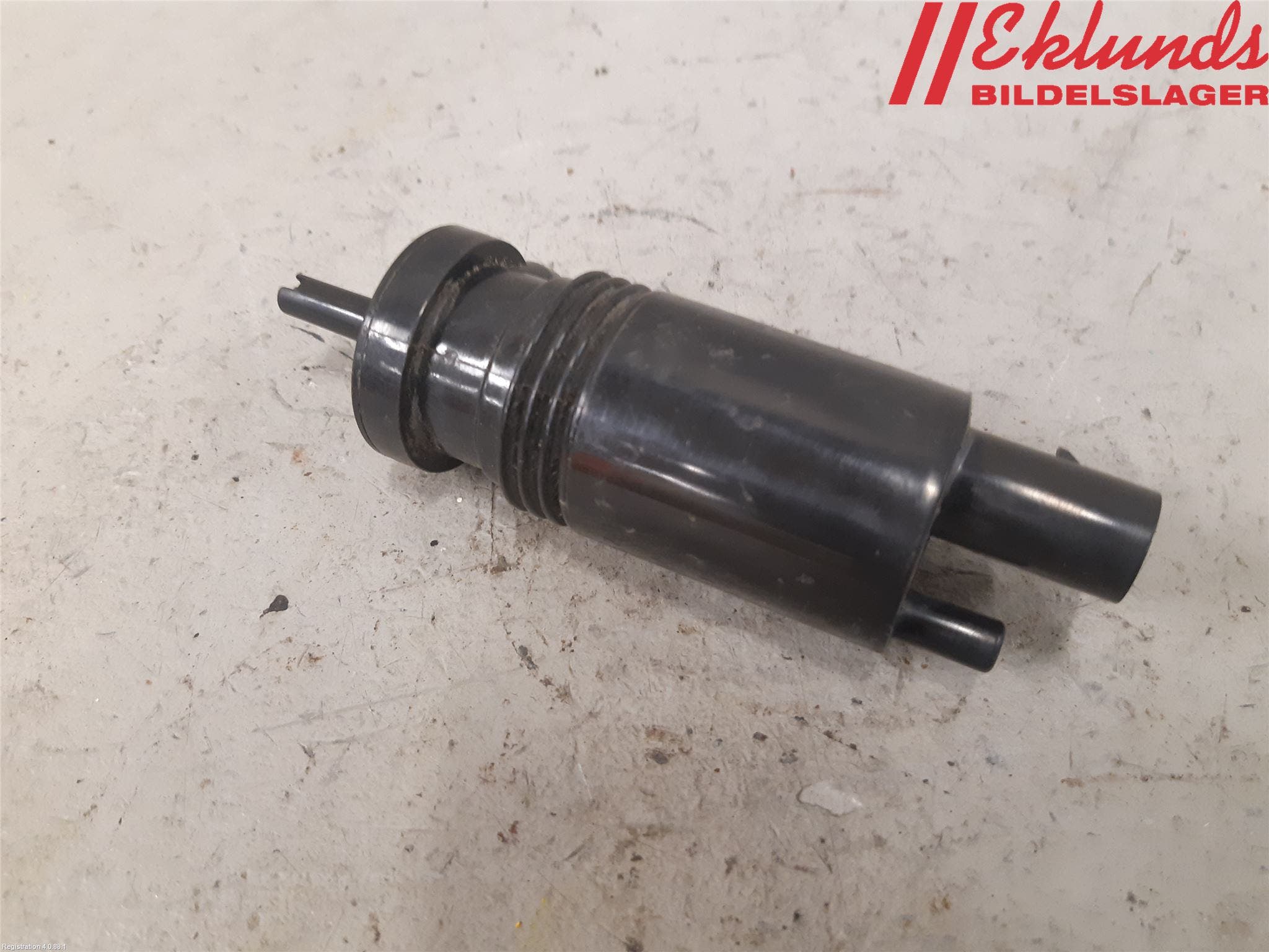 Mercedes-Benz MB VITO/V-KLASS (W640,W447,W448) 14- Spolarpump Vindruta