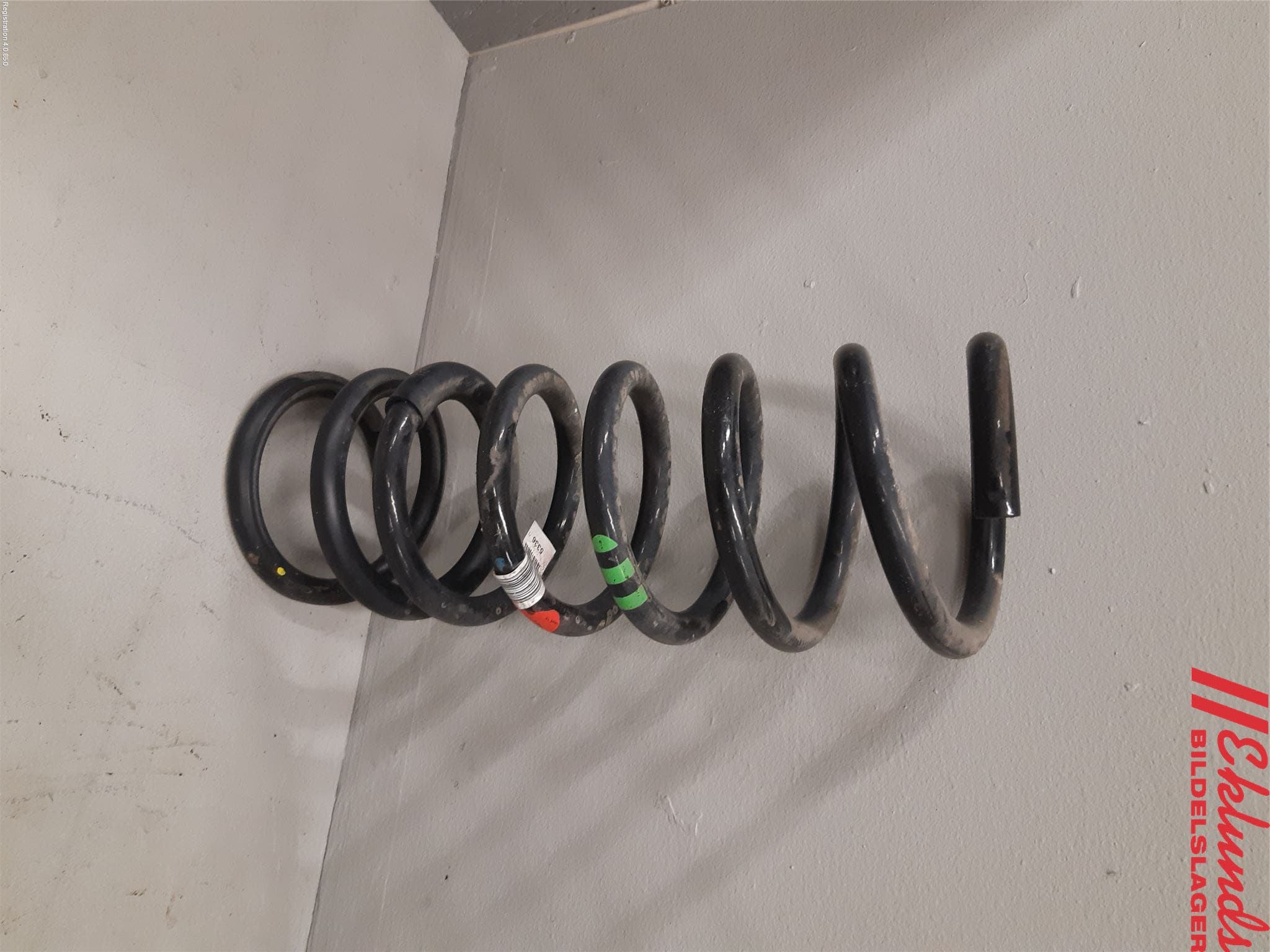 Peugeot PARTNER/E-PARTNER 19- Fjäder Bak