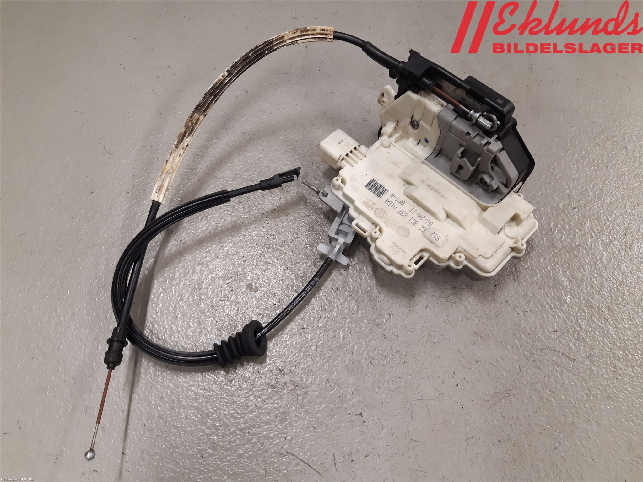 Volkswagen VW PASSAT 11-14 Låskista-Dörrlås