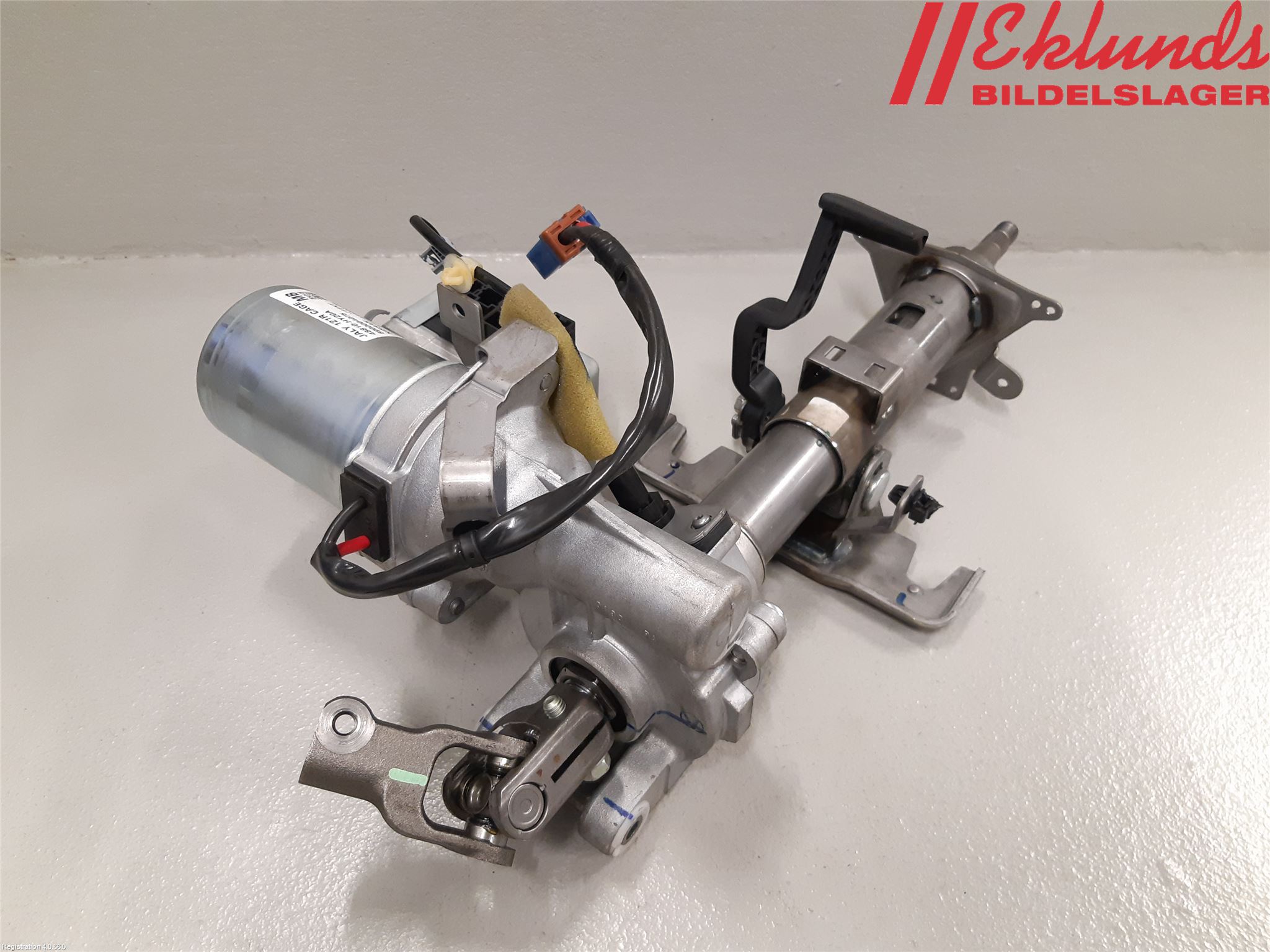 Nissan NV200/NV200 COMBI Rattaxelagg Med Inb Servo