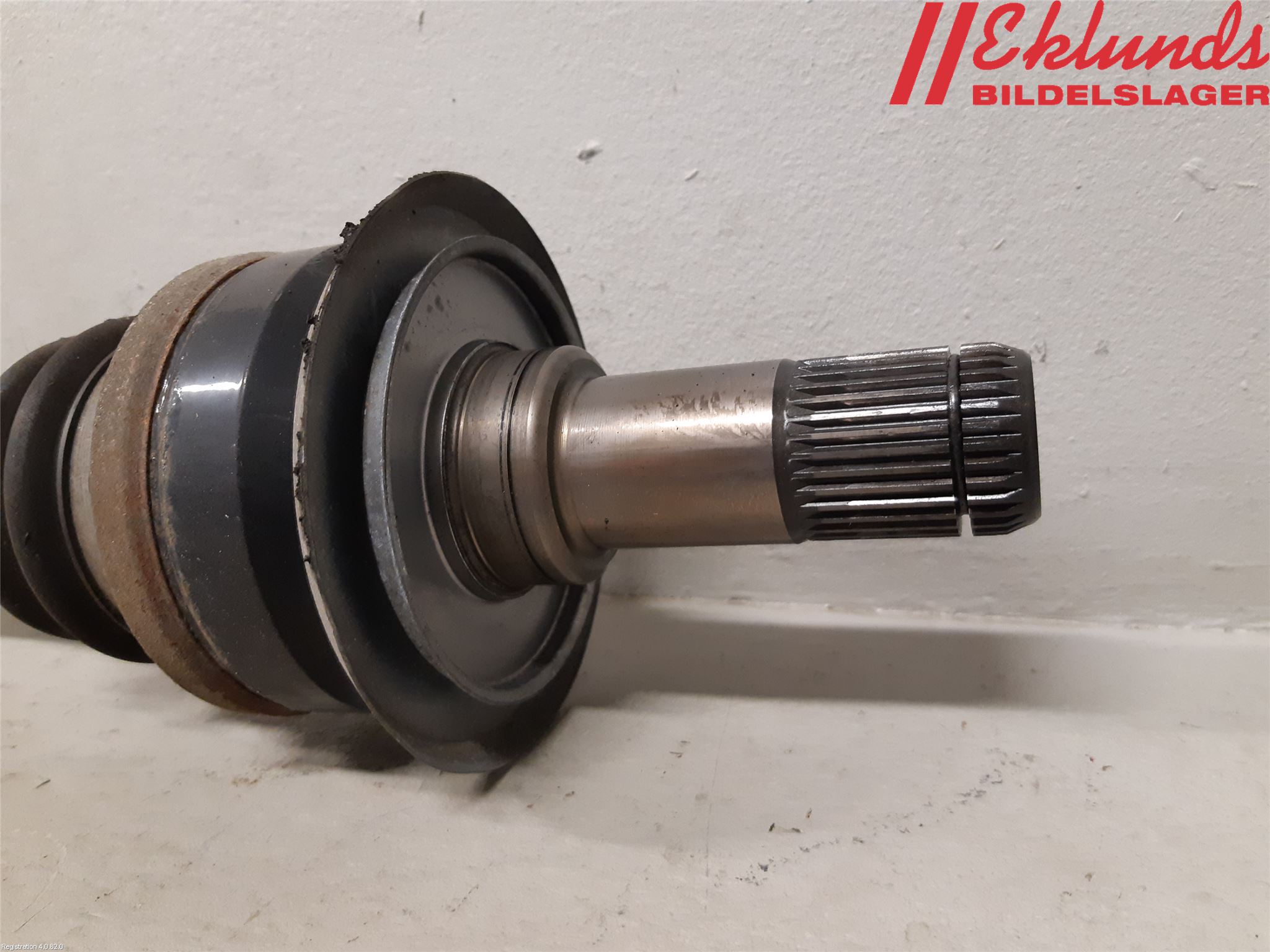 BMW 7 F01/02/03/04 09-15 Drivaxel Bak Vänster