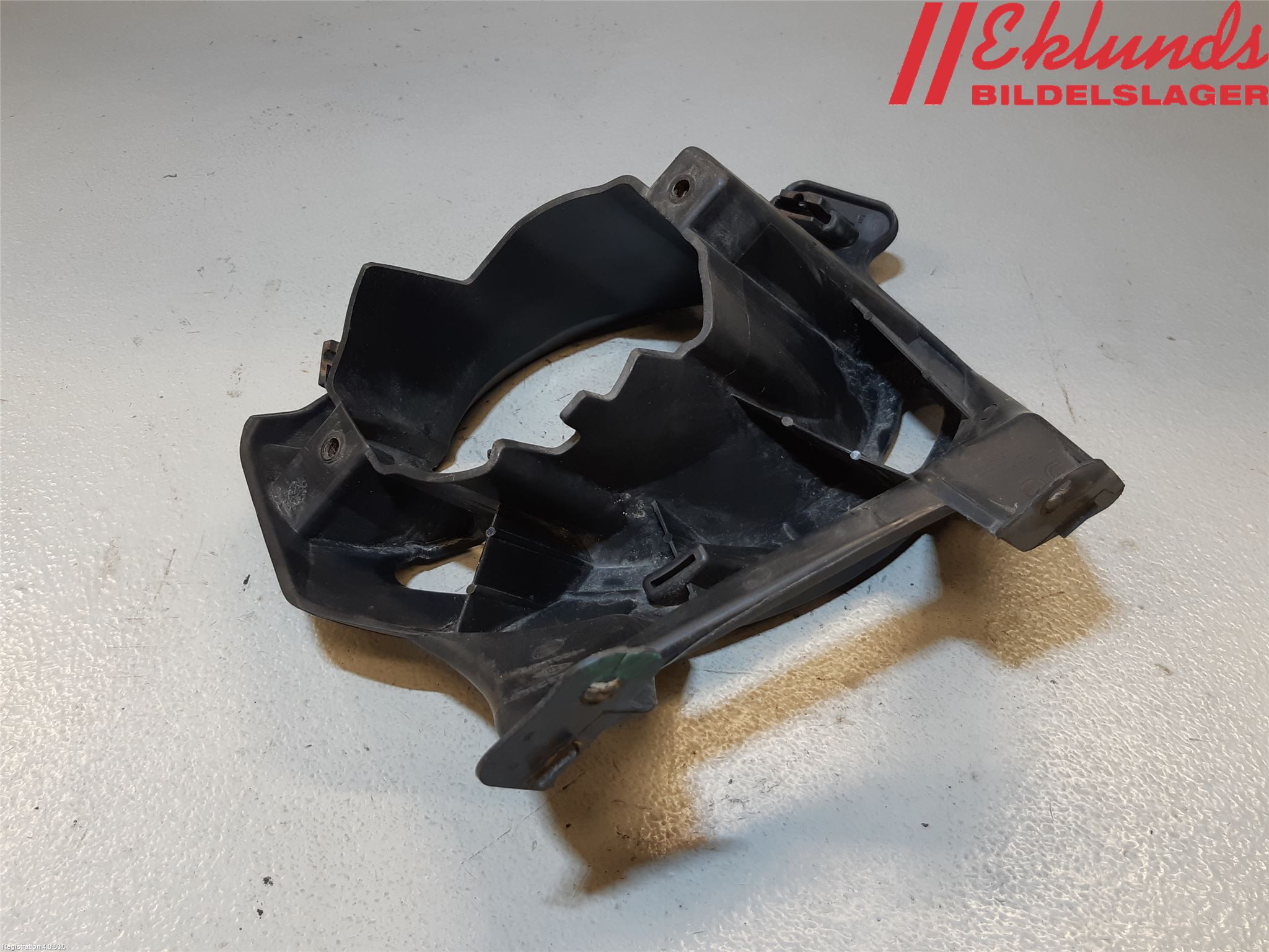 Renault CLIO III  06-09 Dimljussarg Fram