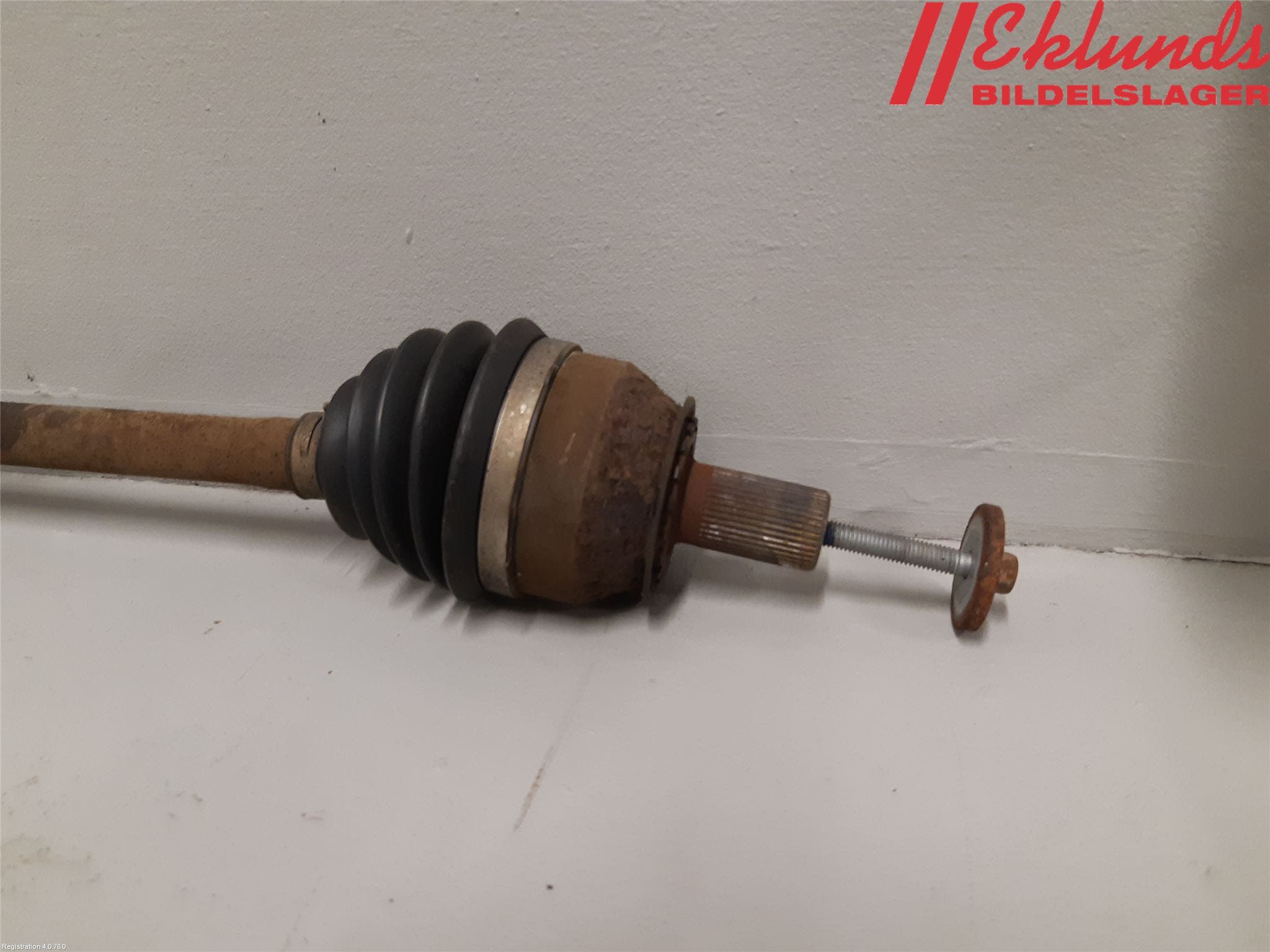 Volvo V70 08-13 Drivaxel Fram Höger