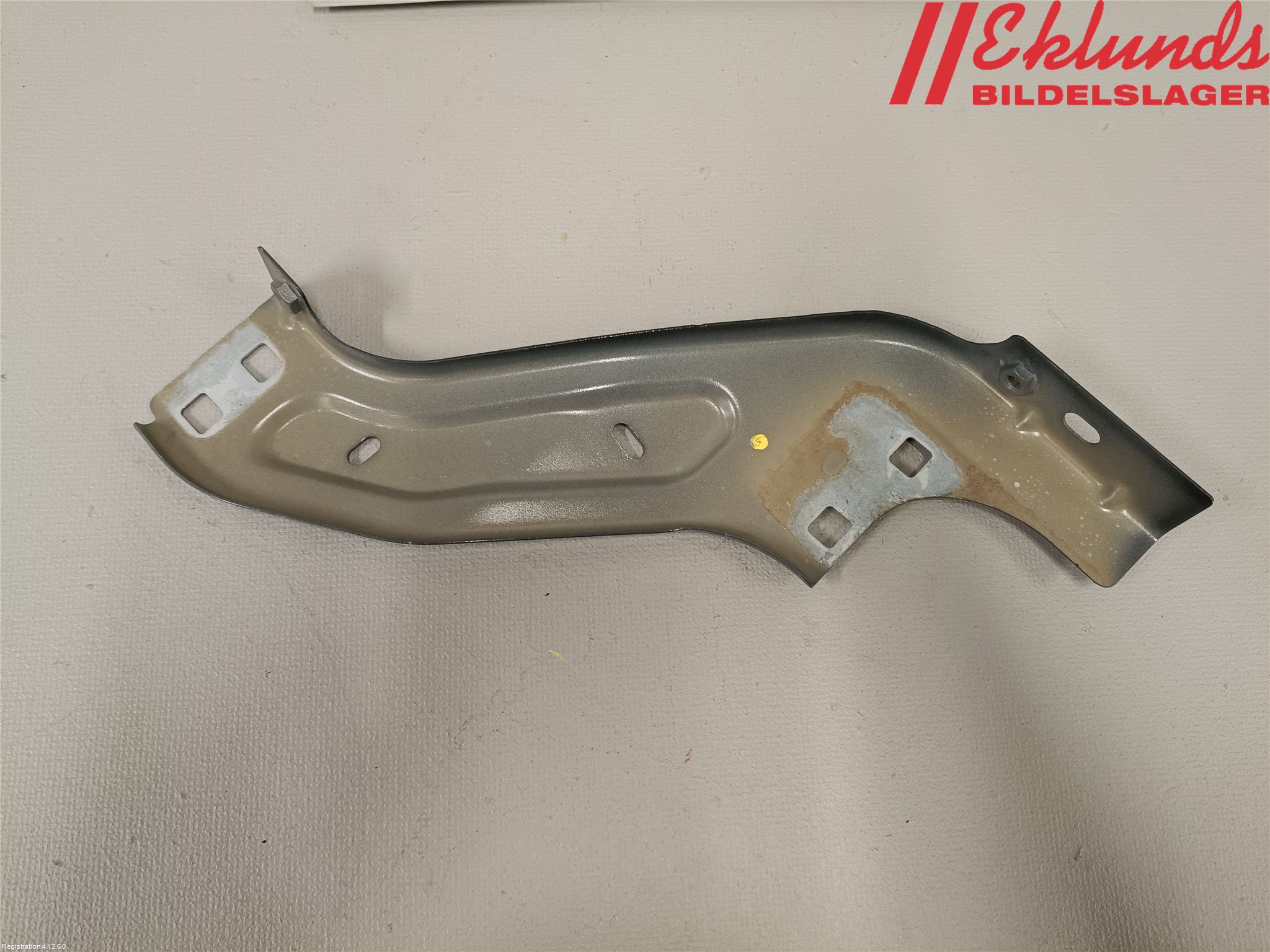 Peugeot PARTNER 08-15 Frontplåt