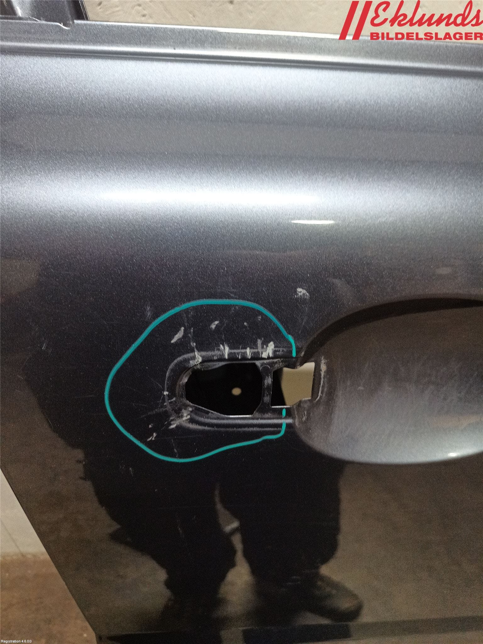 Volvo V70 08-13 Dörr Fram Höger