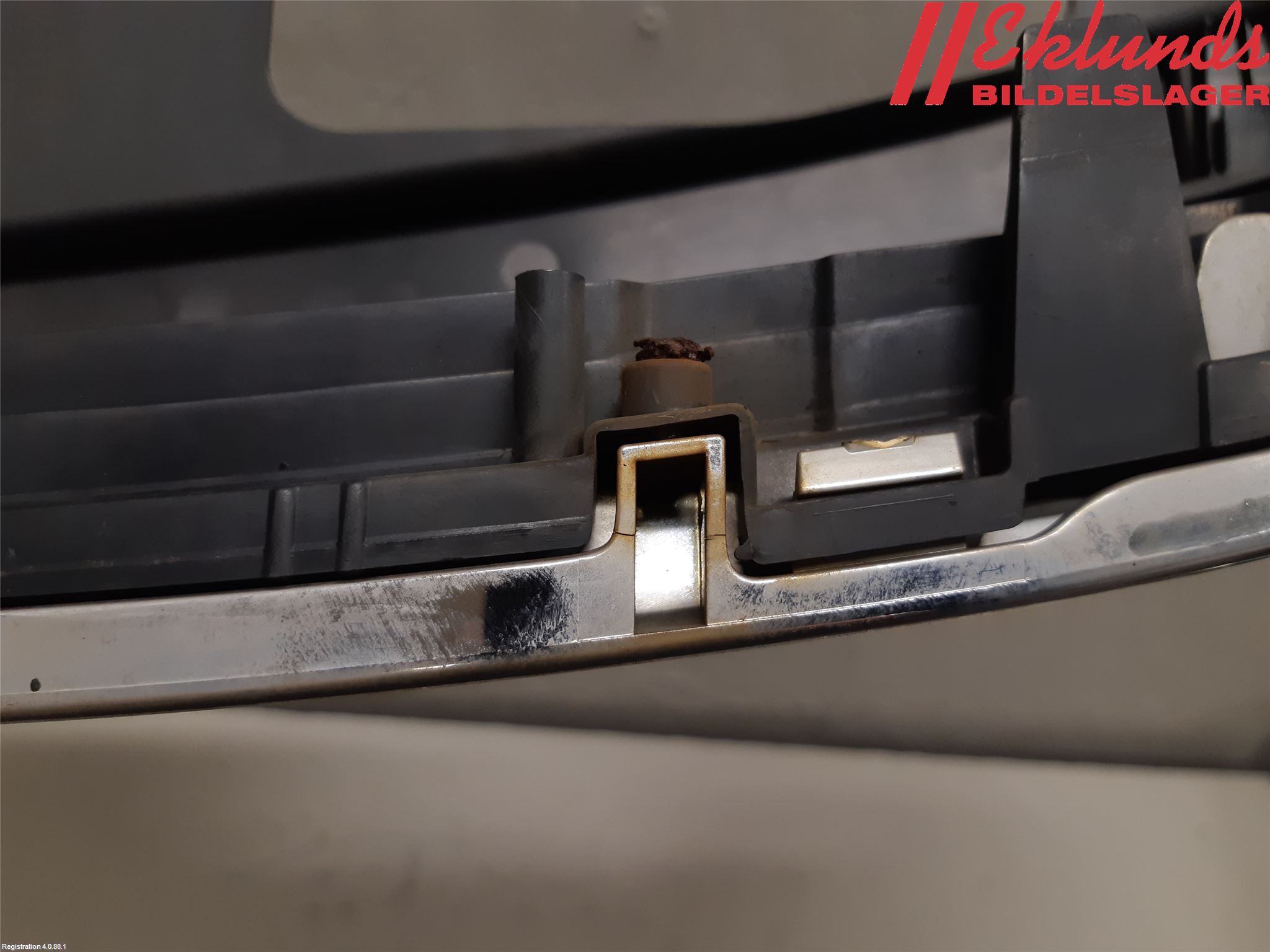 GM CHEVROLET ORLANDO Grill Komp