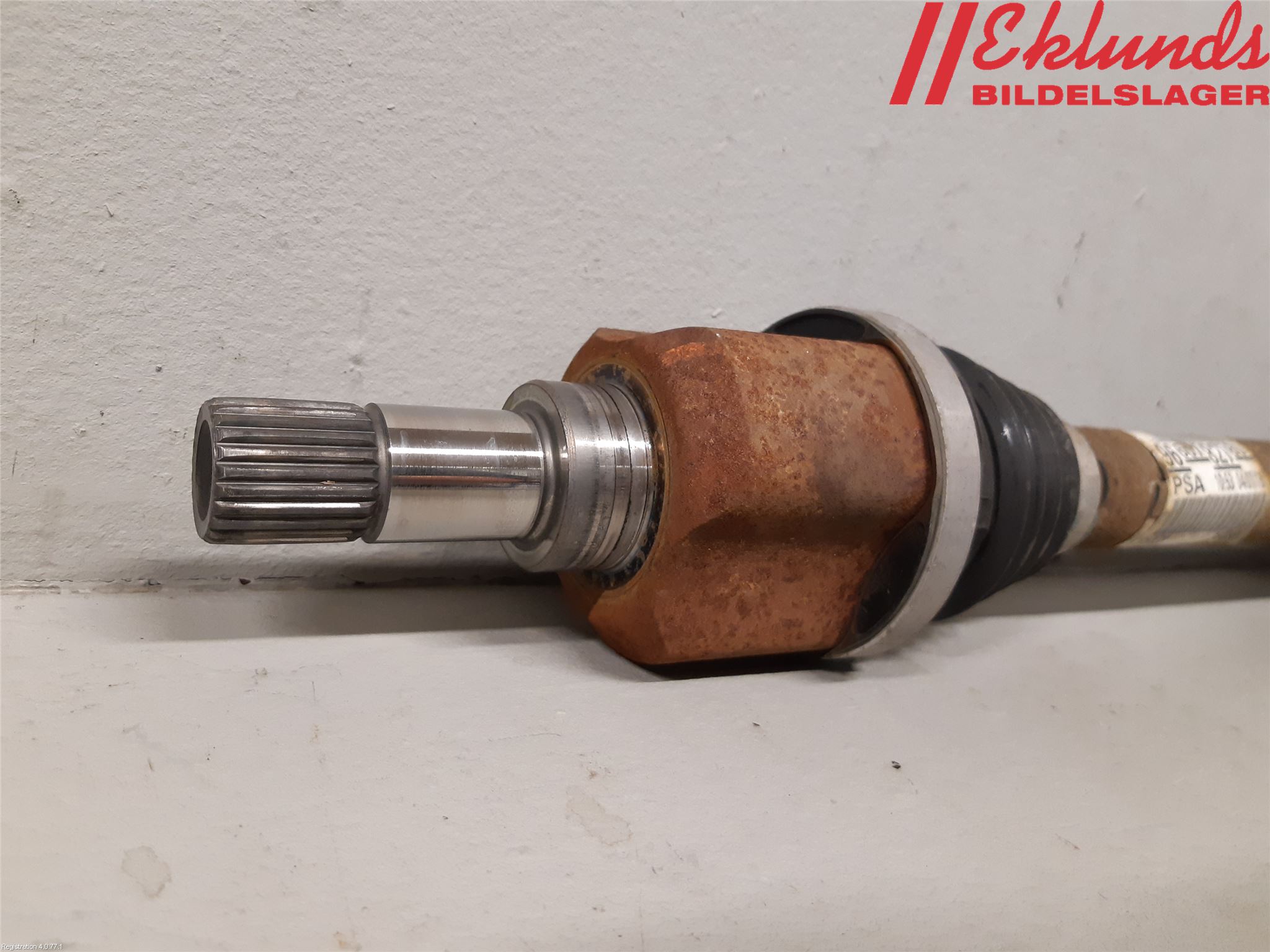 Citroen BERLINGO 08-18 Drivaxel Fram Vänster