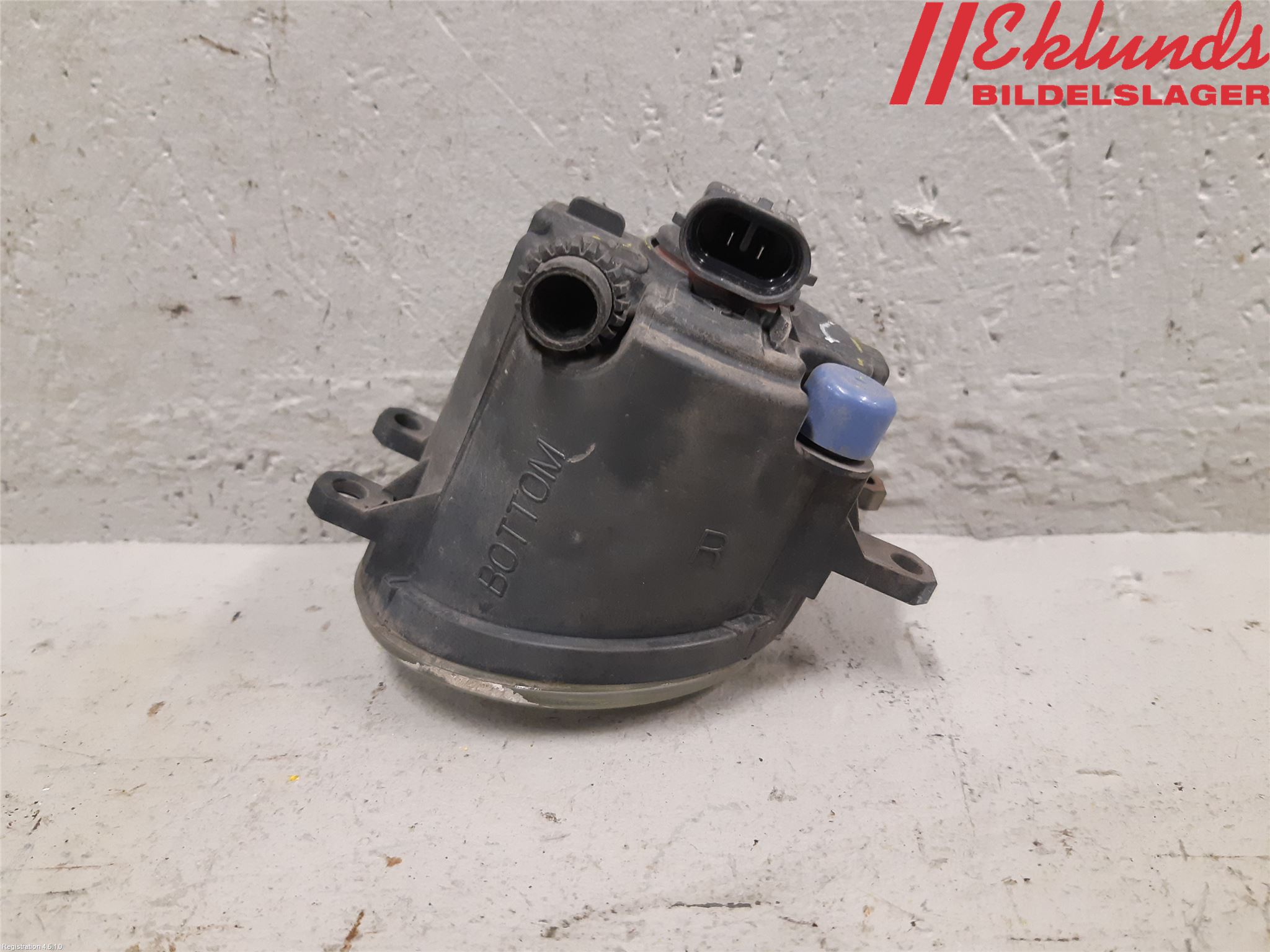 Toyota AVENSIS 09-15 Dimljus-Varselljus Fram