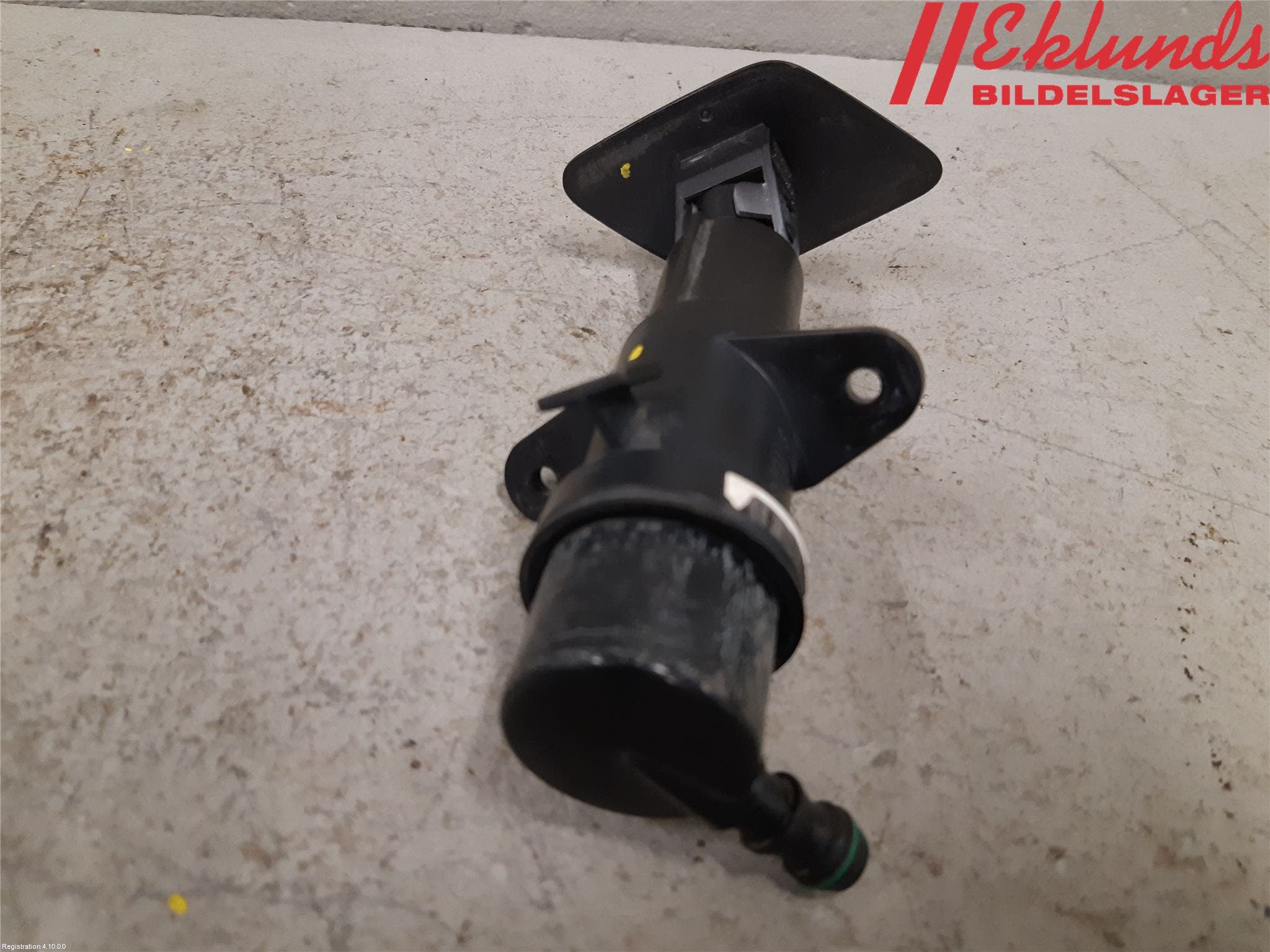 BMW 1 E87/81 5D/3D 03-11 Spolarmunstycke Strålkastare