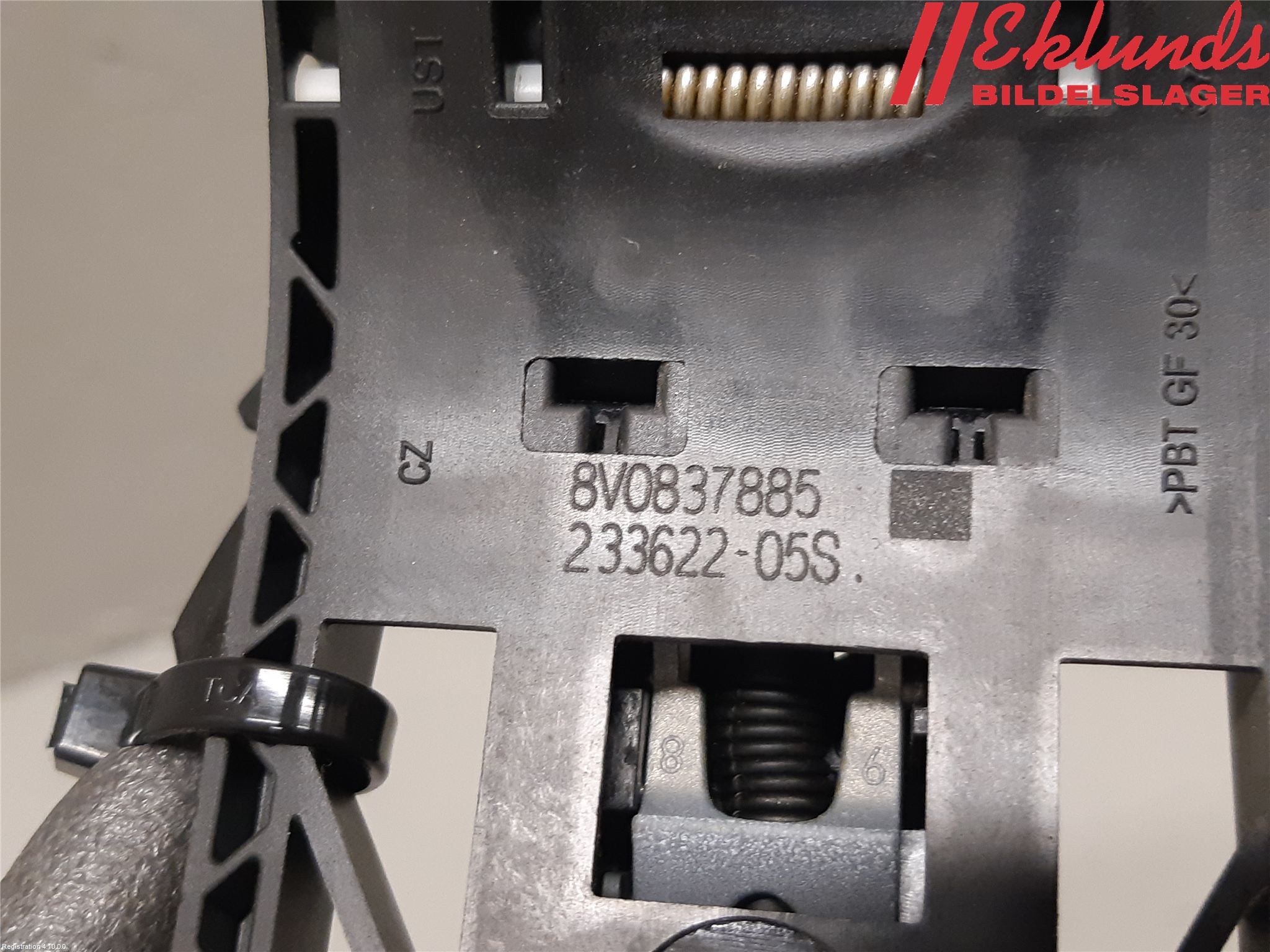 Audi A3/S3 8Y 21- Dörrhandtag Yttre Vä