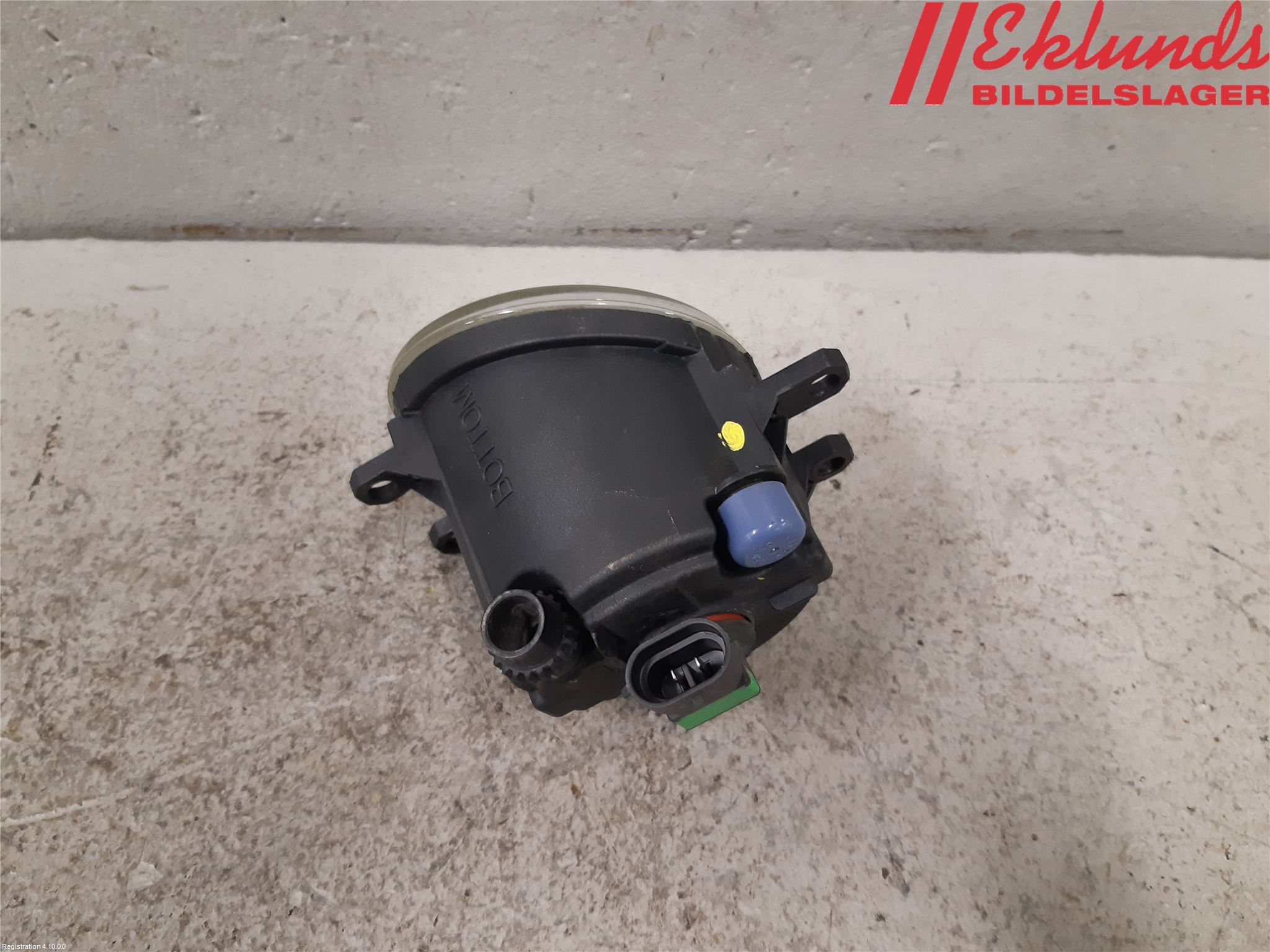 Toyota AVENSIS 03-06 Dimljus-Varselljus Fram