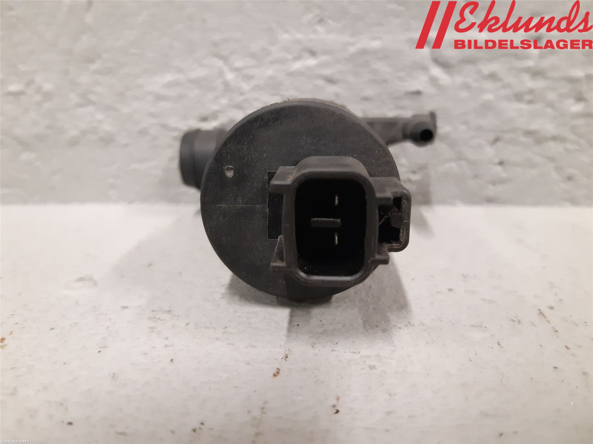 Toyota VERSO 09-18 Spolarpump Baklucka