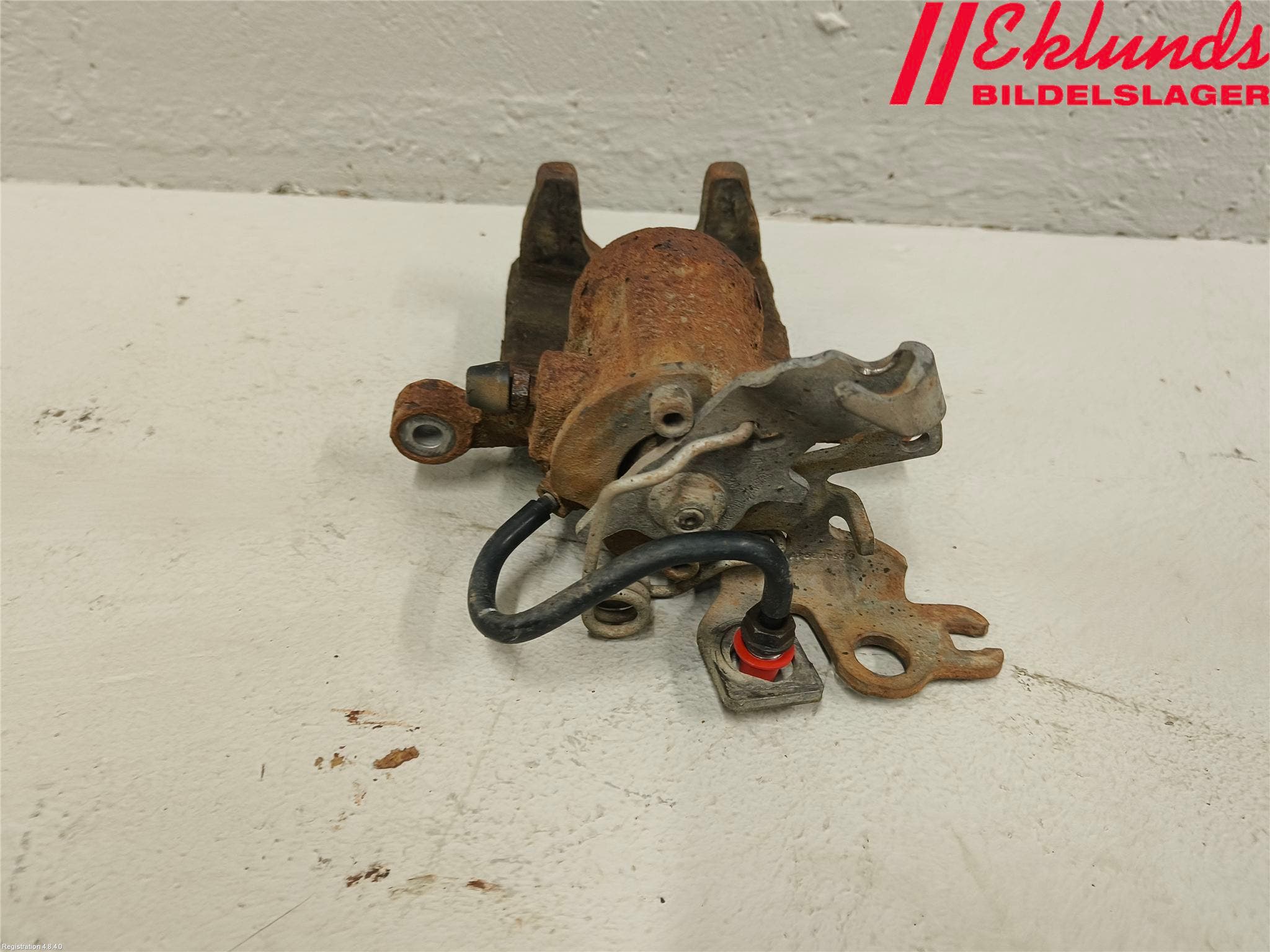 Volkswagen VW CADDY 11-15 Bromsok Bak Höger